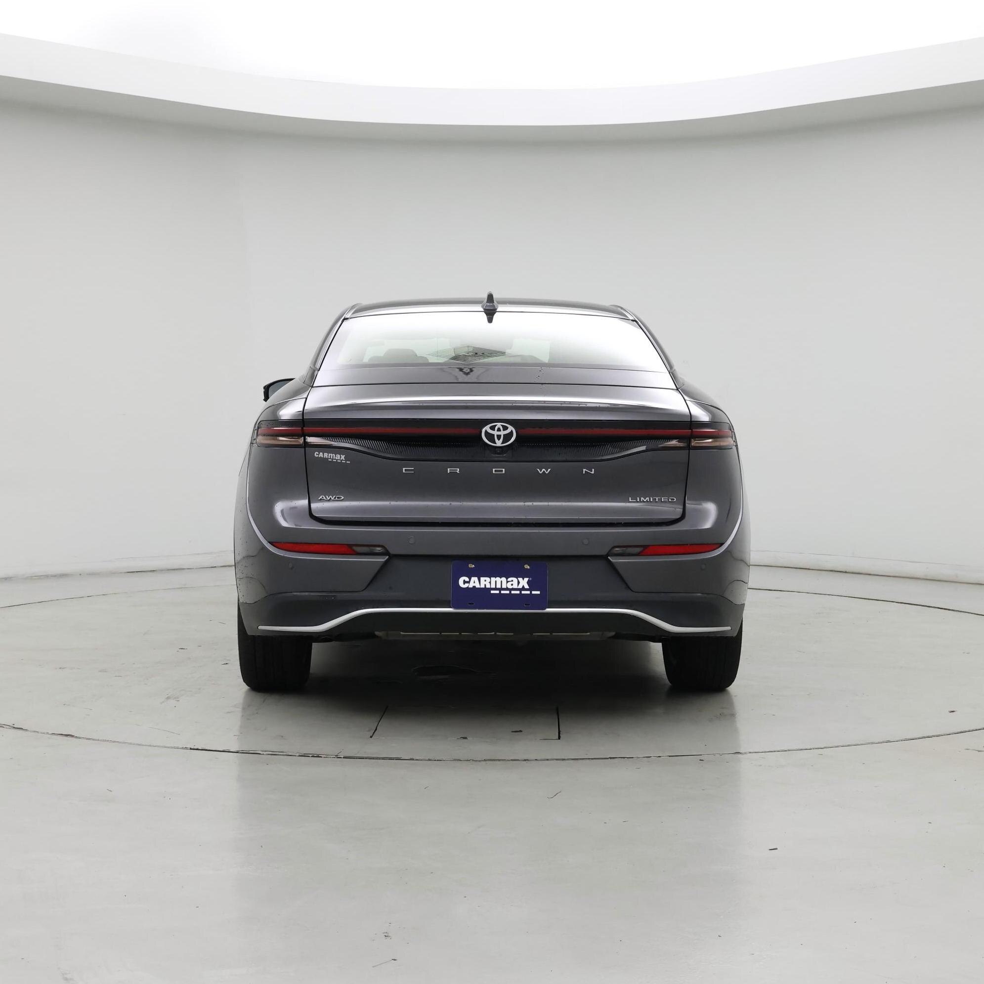 Thumbnail: 2023 Toyota Crown - 6