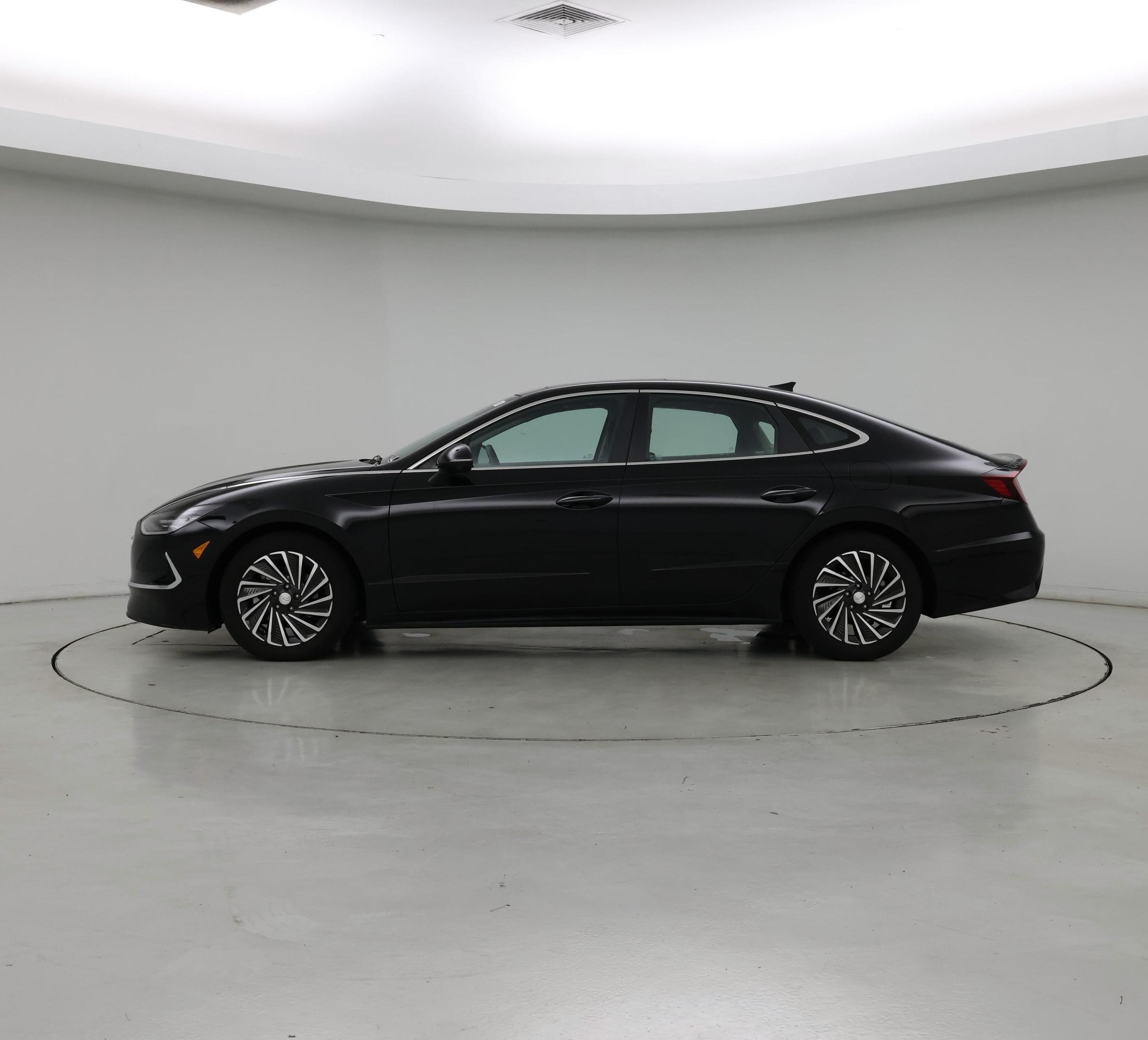Thumbnail: 2023 Hyundai Sonata - 3