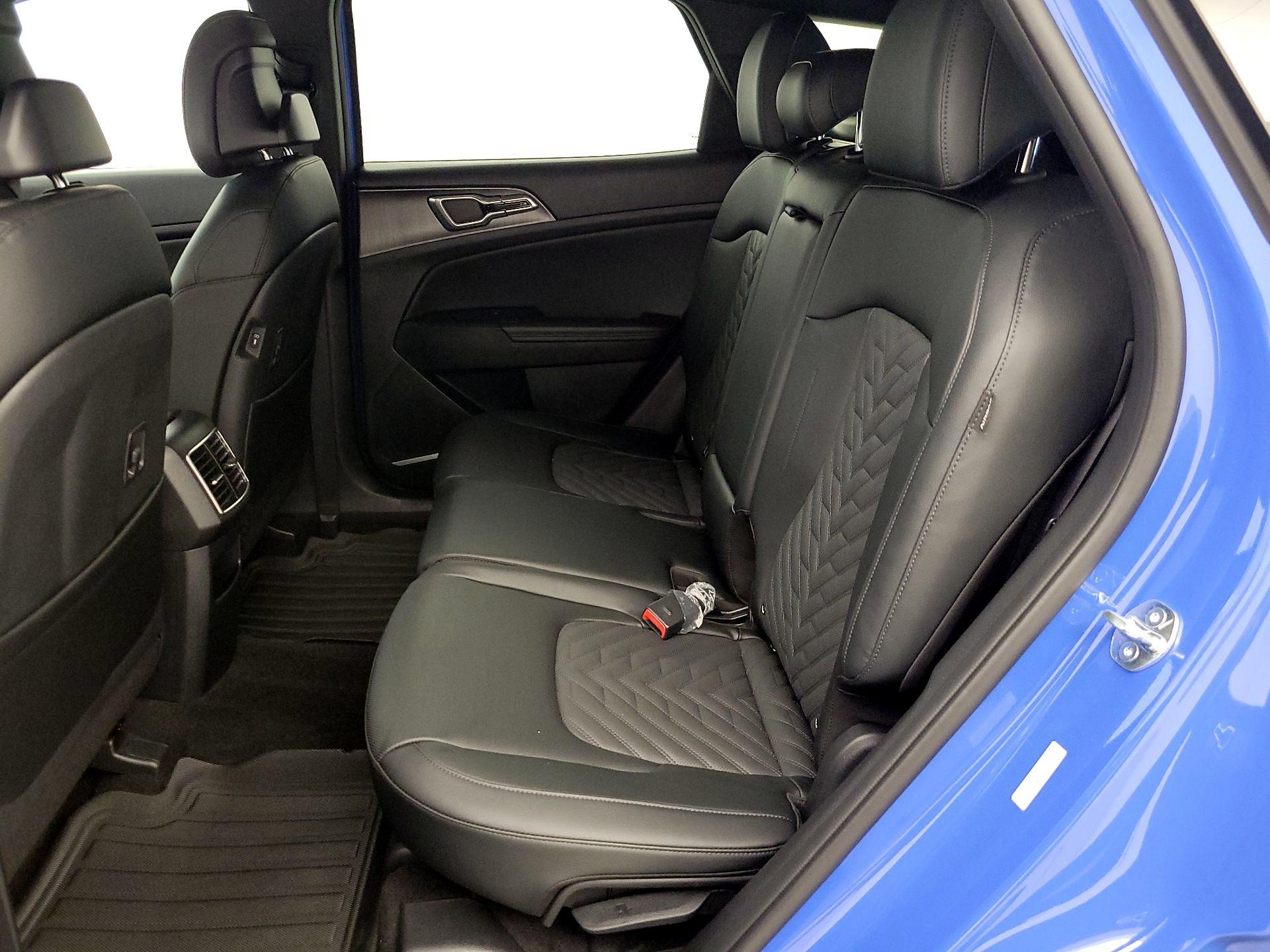 Thumbnail: 2026 Kia Sportage - 20