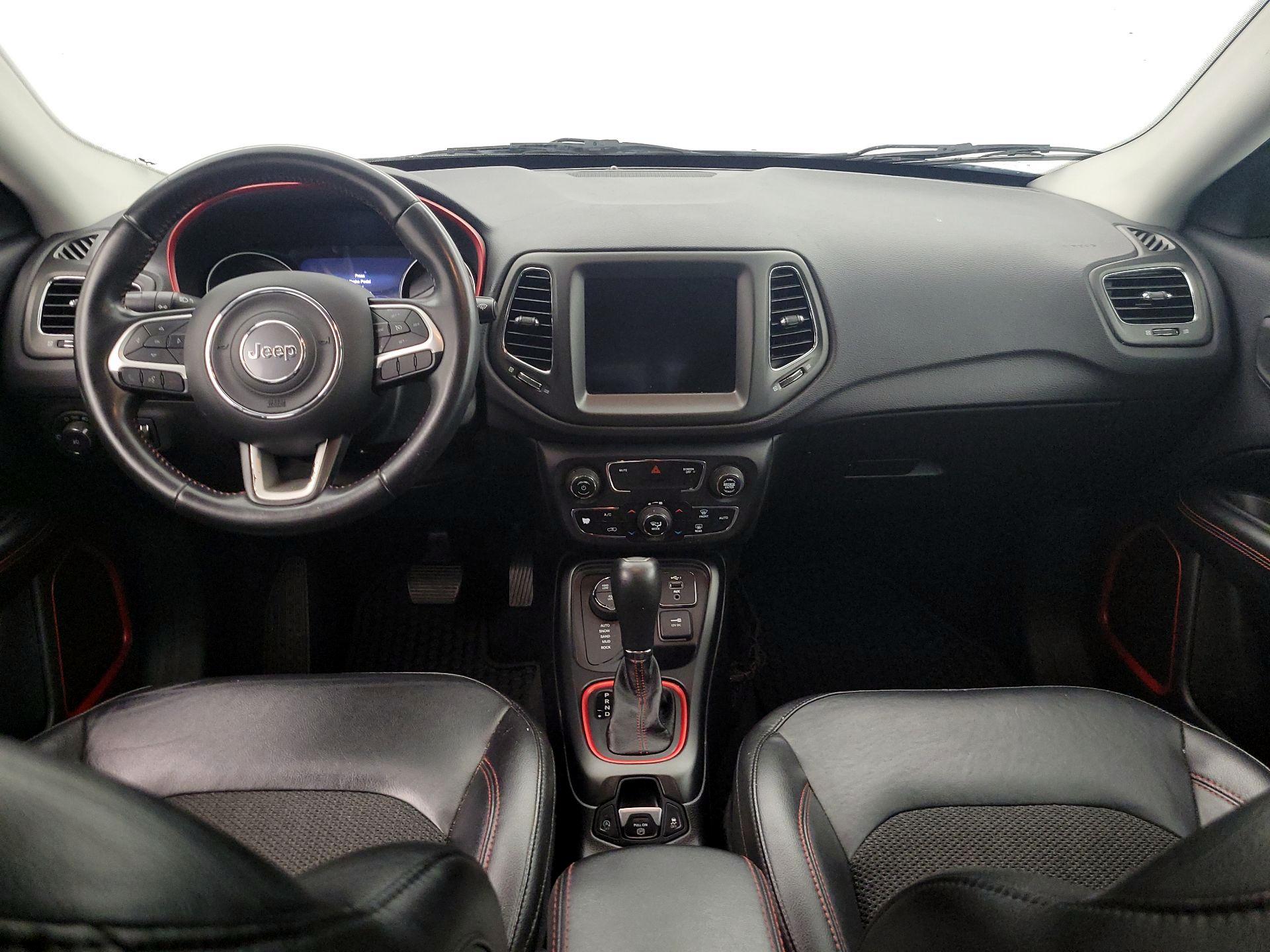 Thumbnail: 2019 Jeep Compass - 9