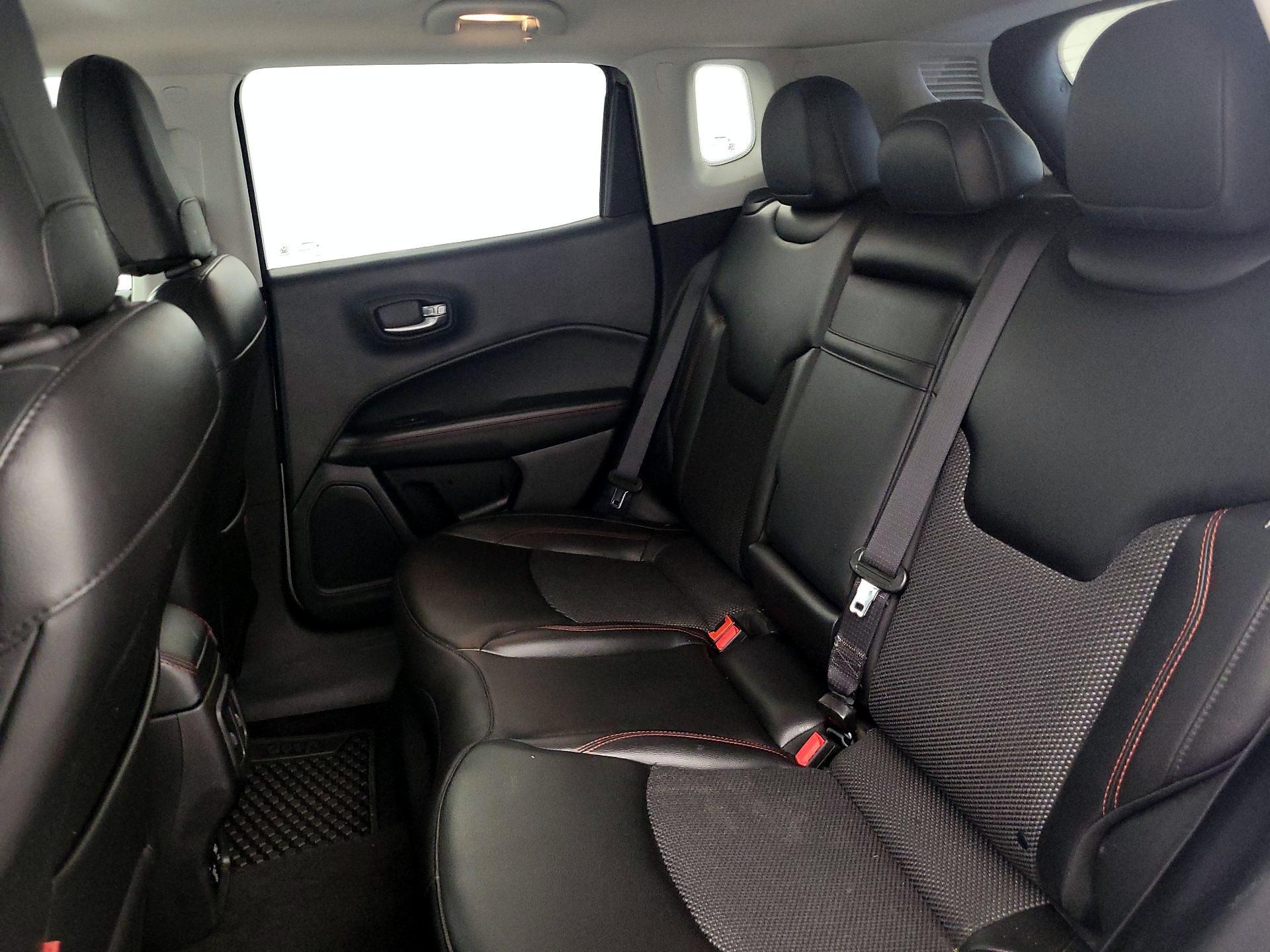 Thumbnail: 2019 Jeep Compass - 19