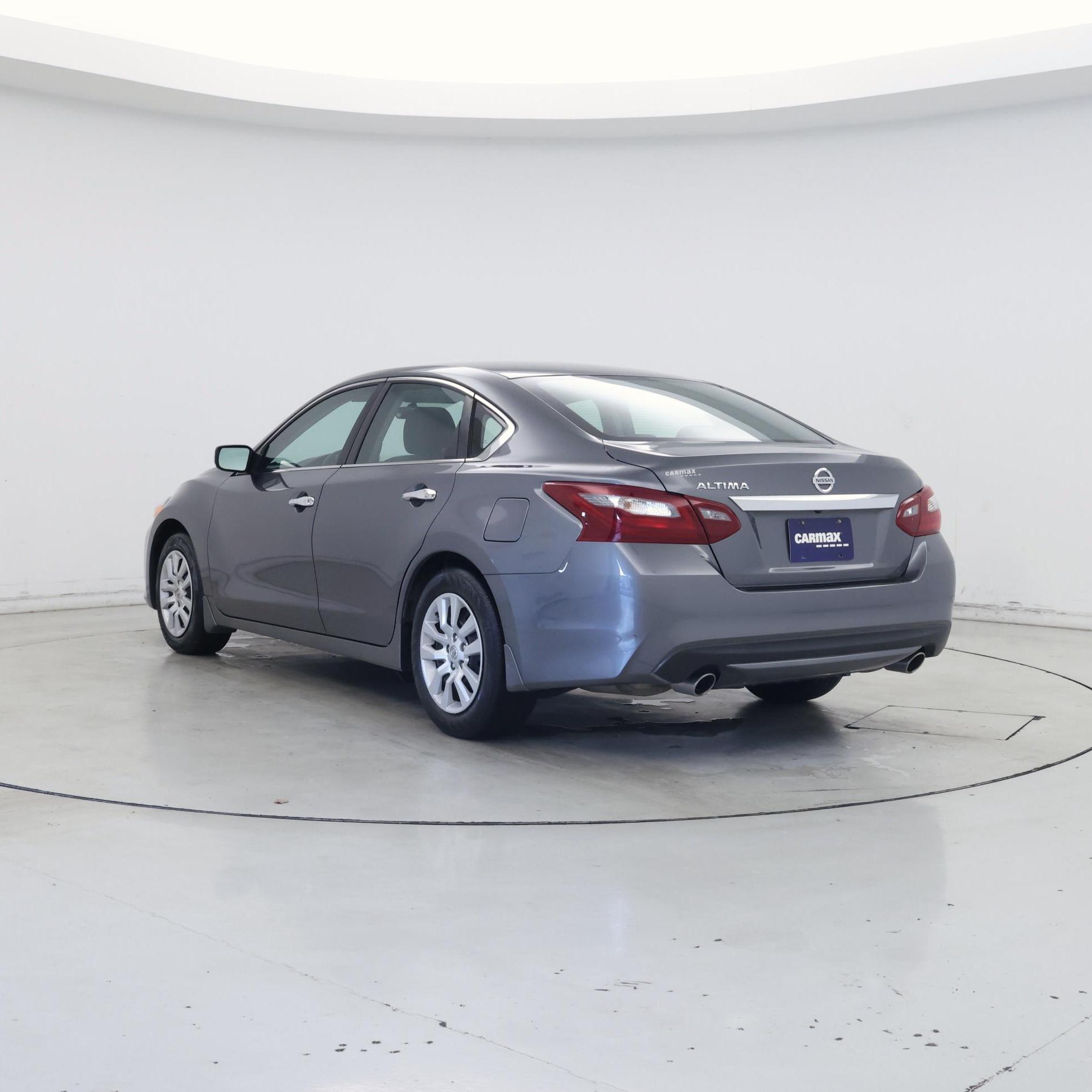 Thumbnail: 2018 Nissan Altima - 2