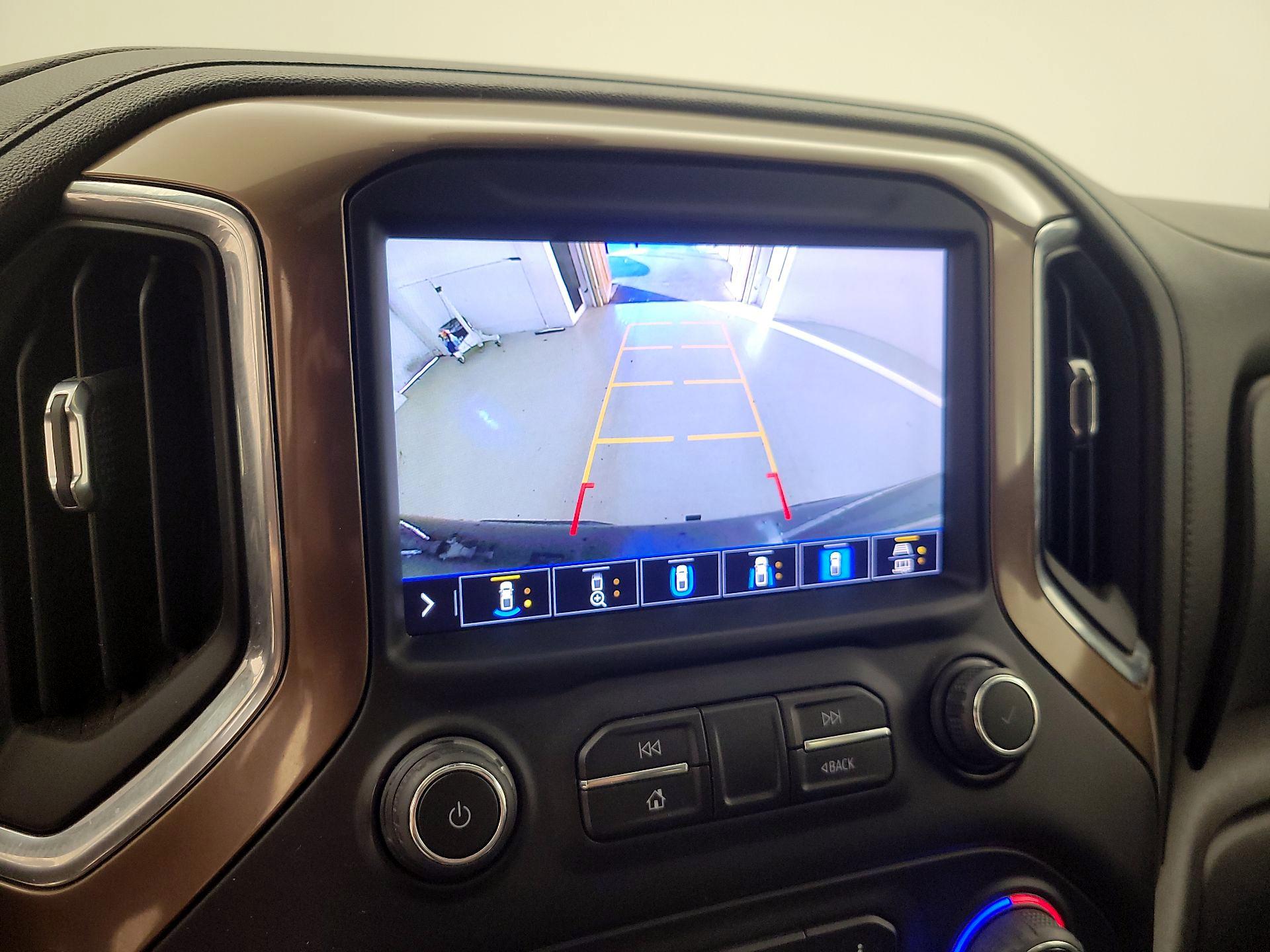 Thumbnail: 2020 Chevrolet Silverado 1500 - 15