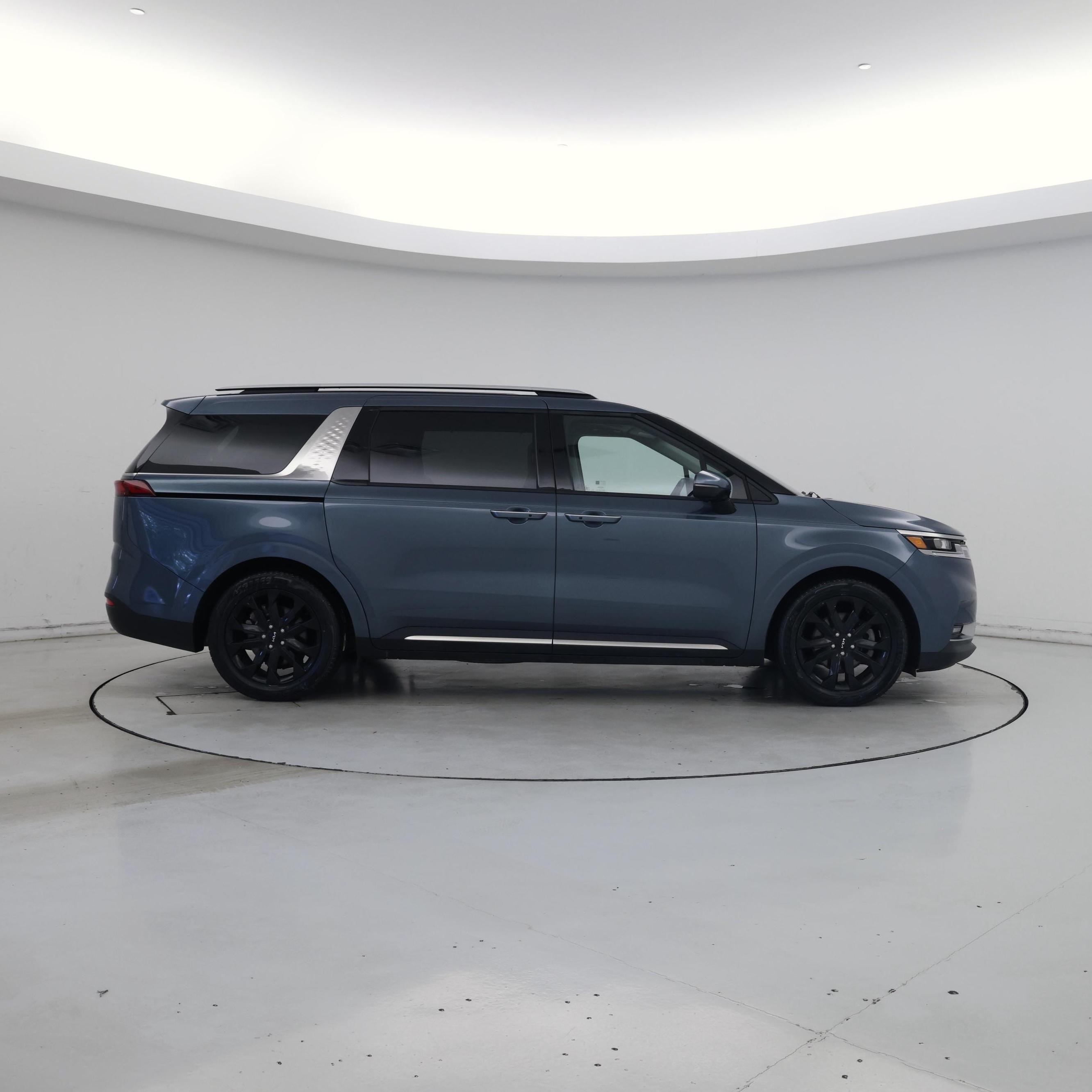 Thumbnail: 2024 Kia Carnival - 7
