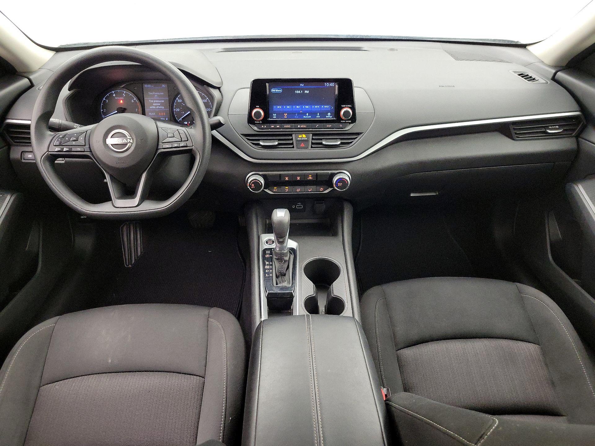 Thumbnail: 2023 Nissan Altima - 9