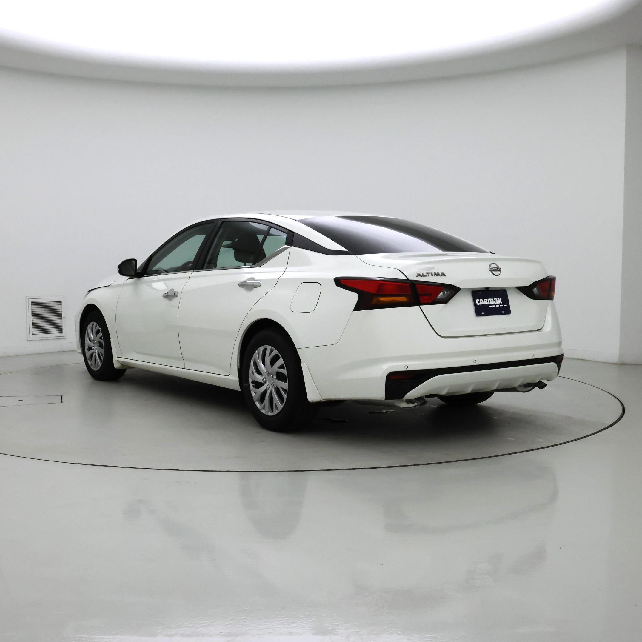 Thumbnail: 2023 Nissan Altima - 2