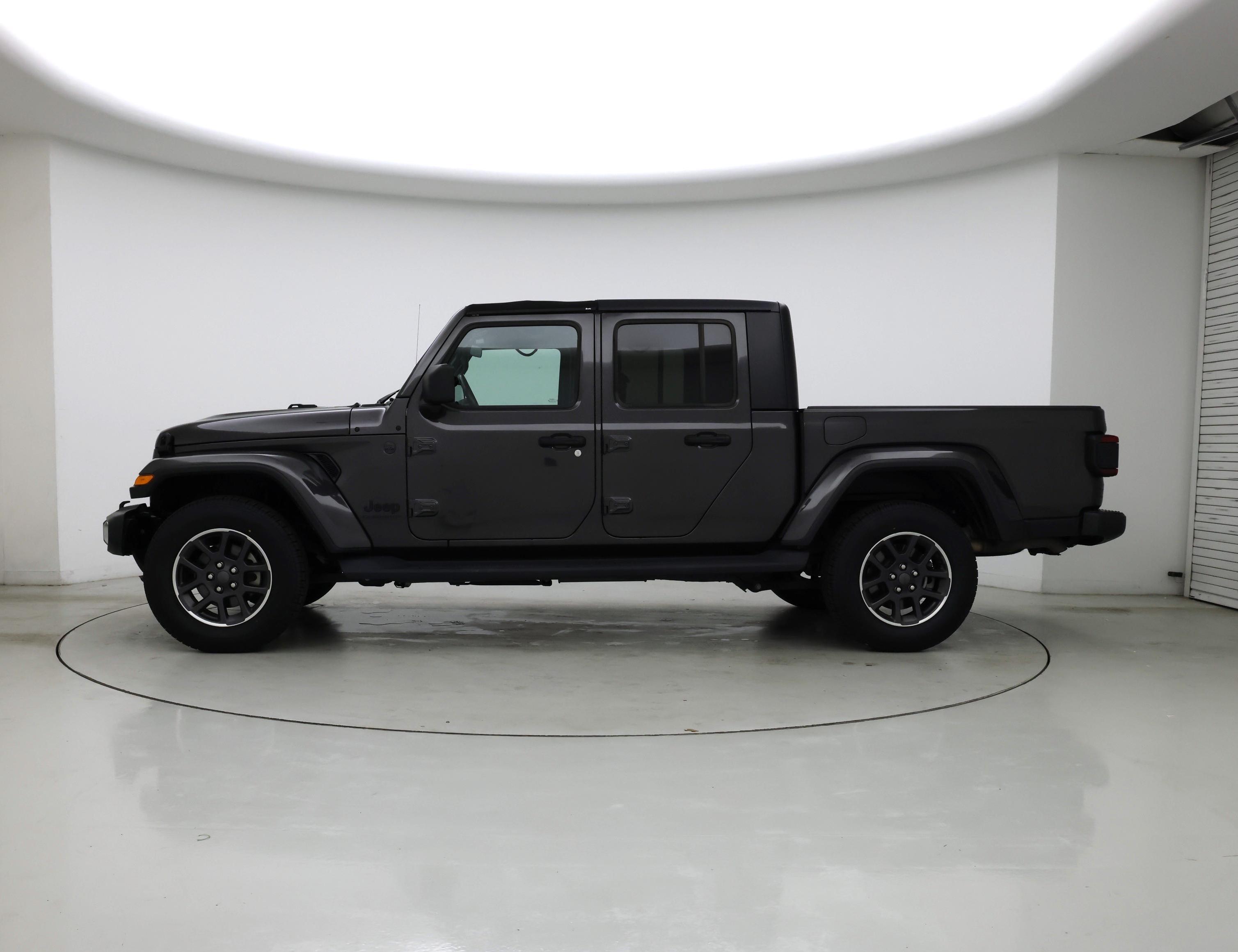 Thumbnail: 2022 Jeep Gladiator - 3