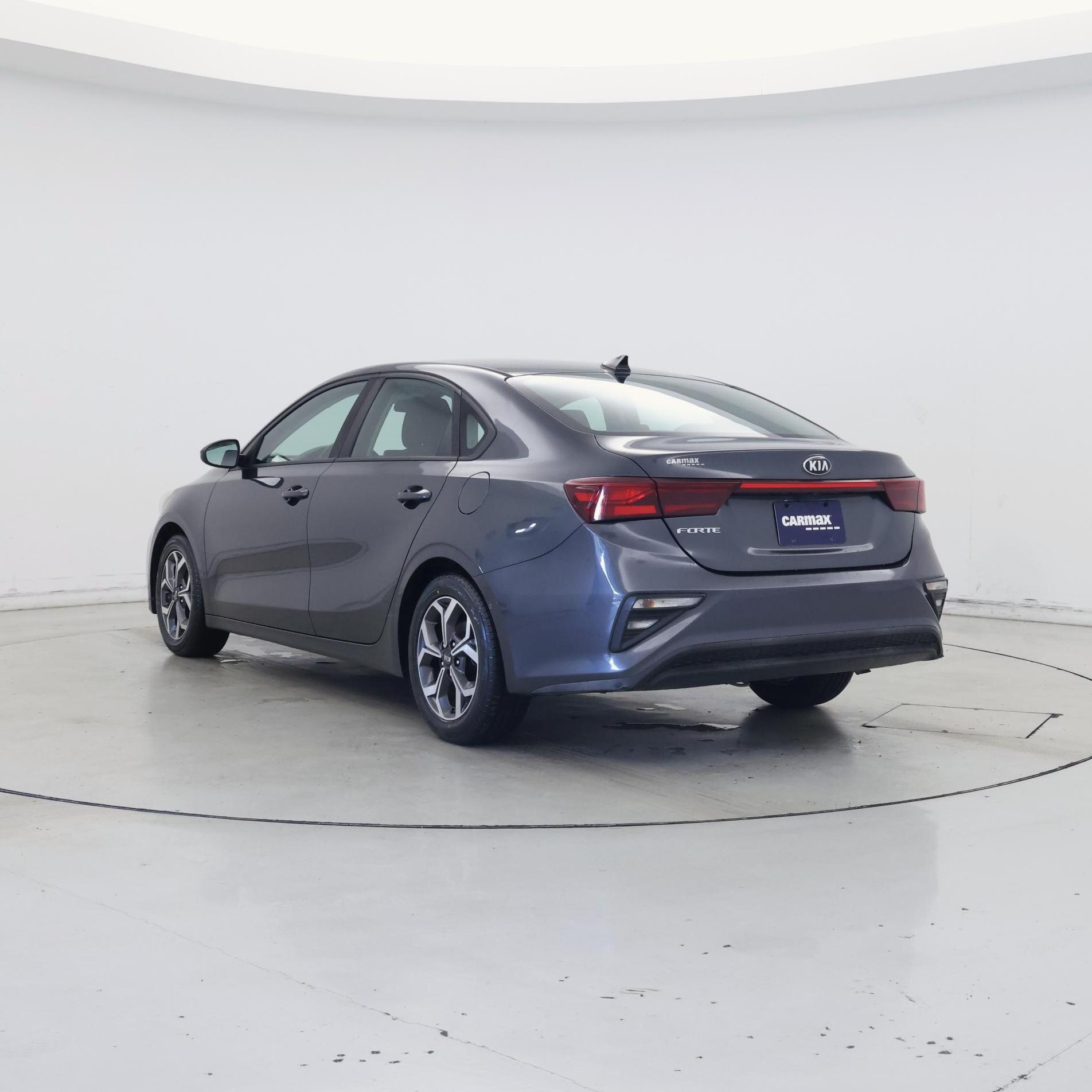 Thumbnail: 2020 Kia Forte - 2