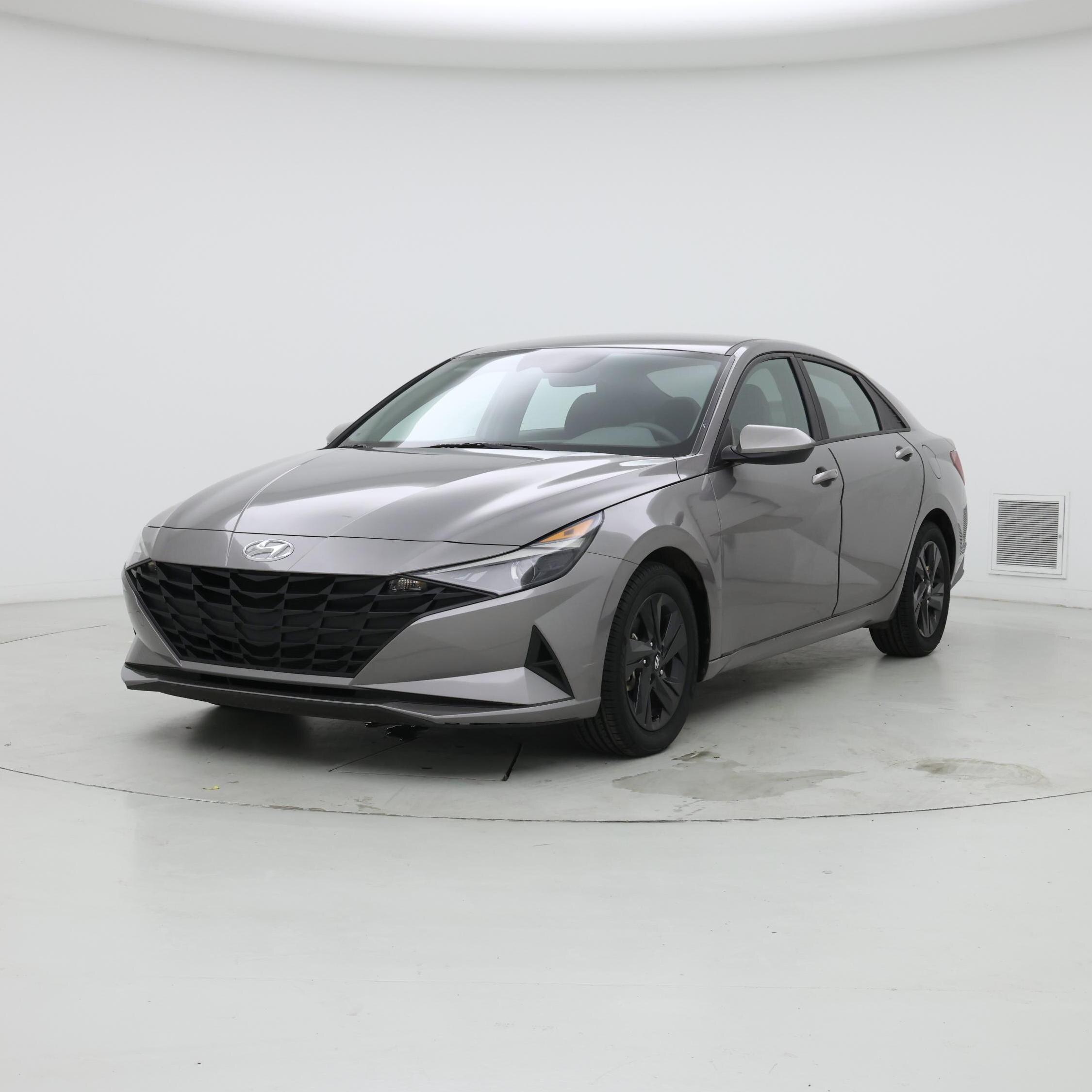 Thumbnail: 2022 Hyundai Elantra - 4