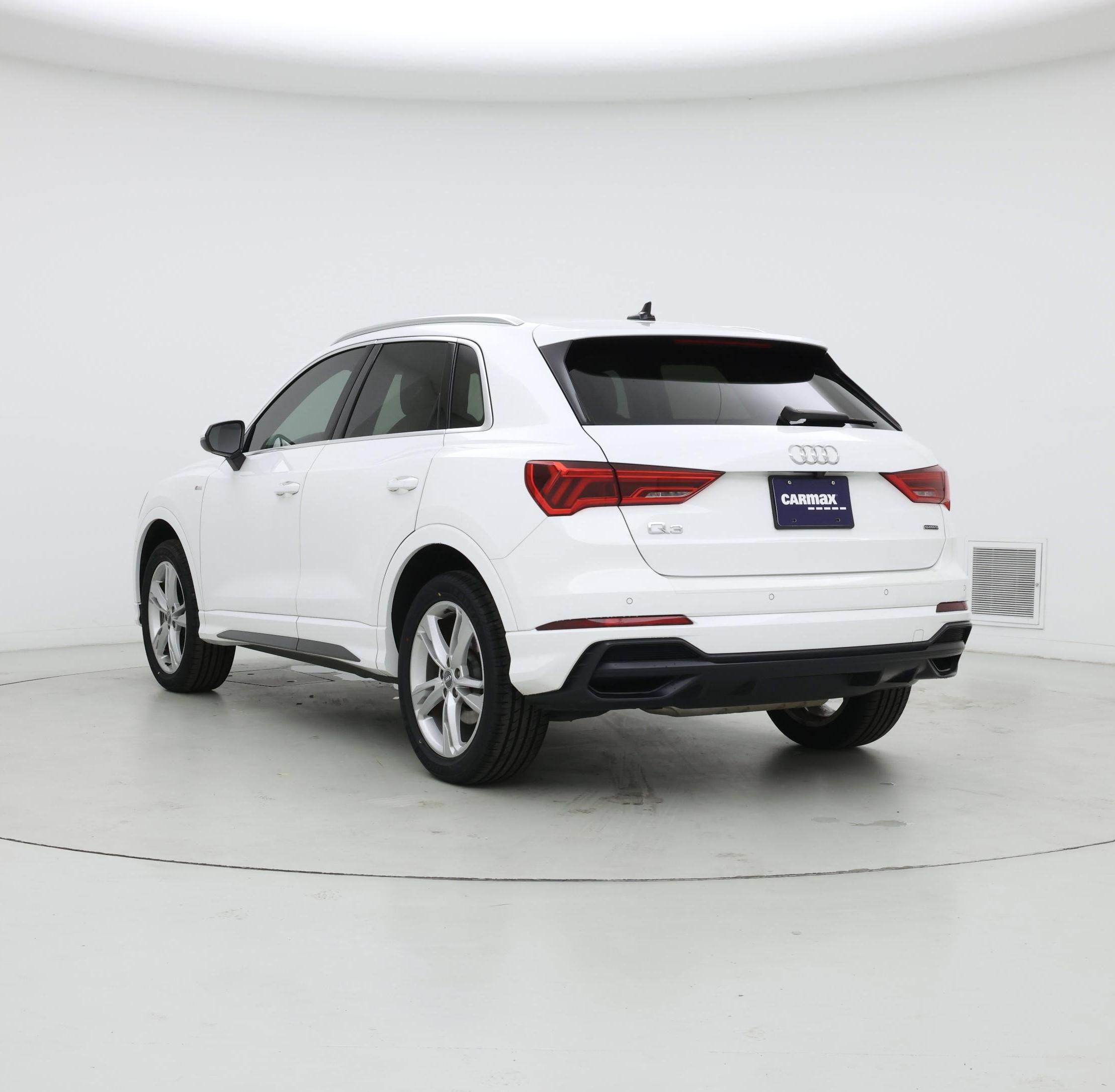 Thumbnail: 2020 Audi Q3 - 2