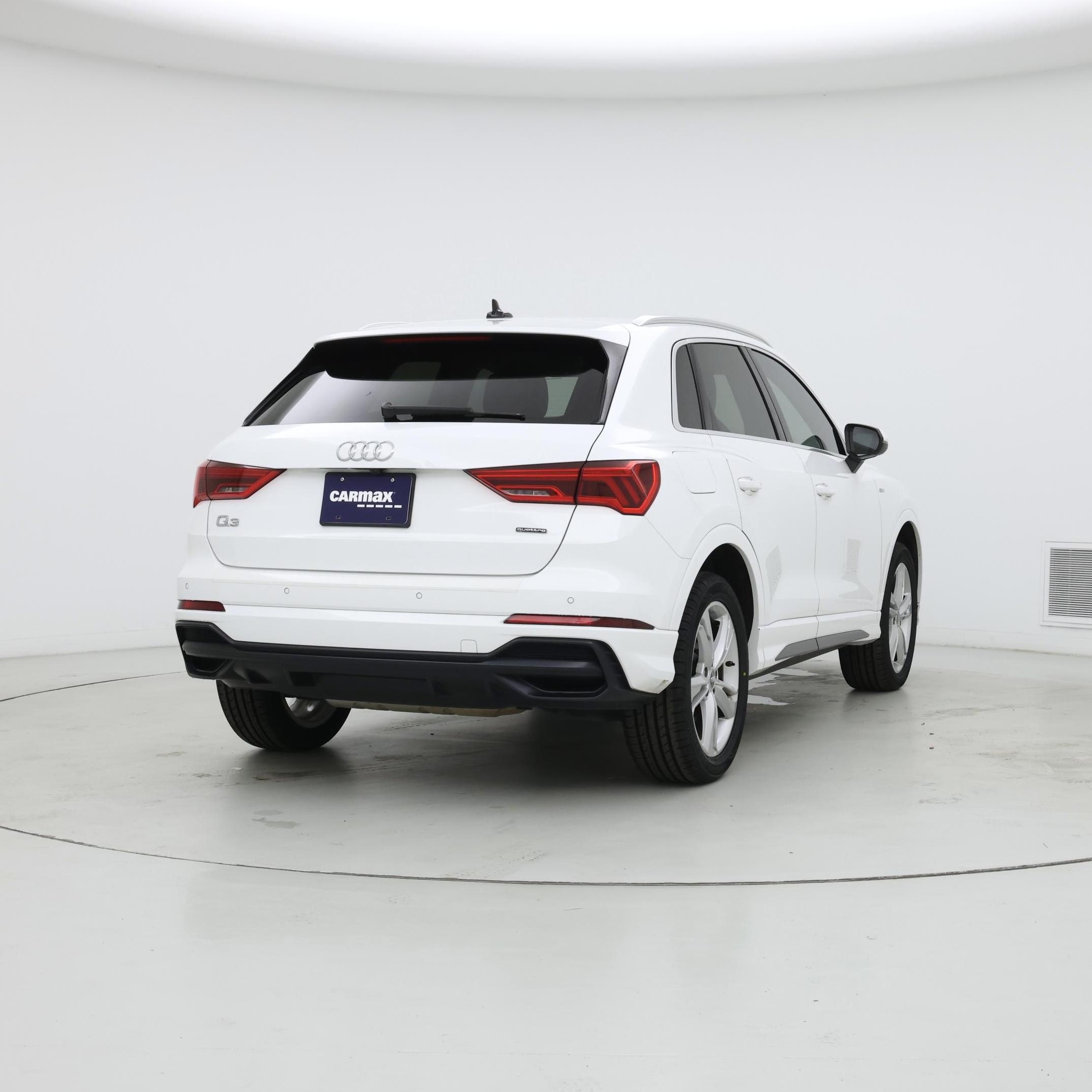 Thumbnail: 2020 Audi Q3 - 8