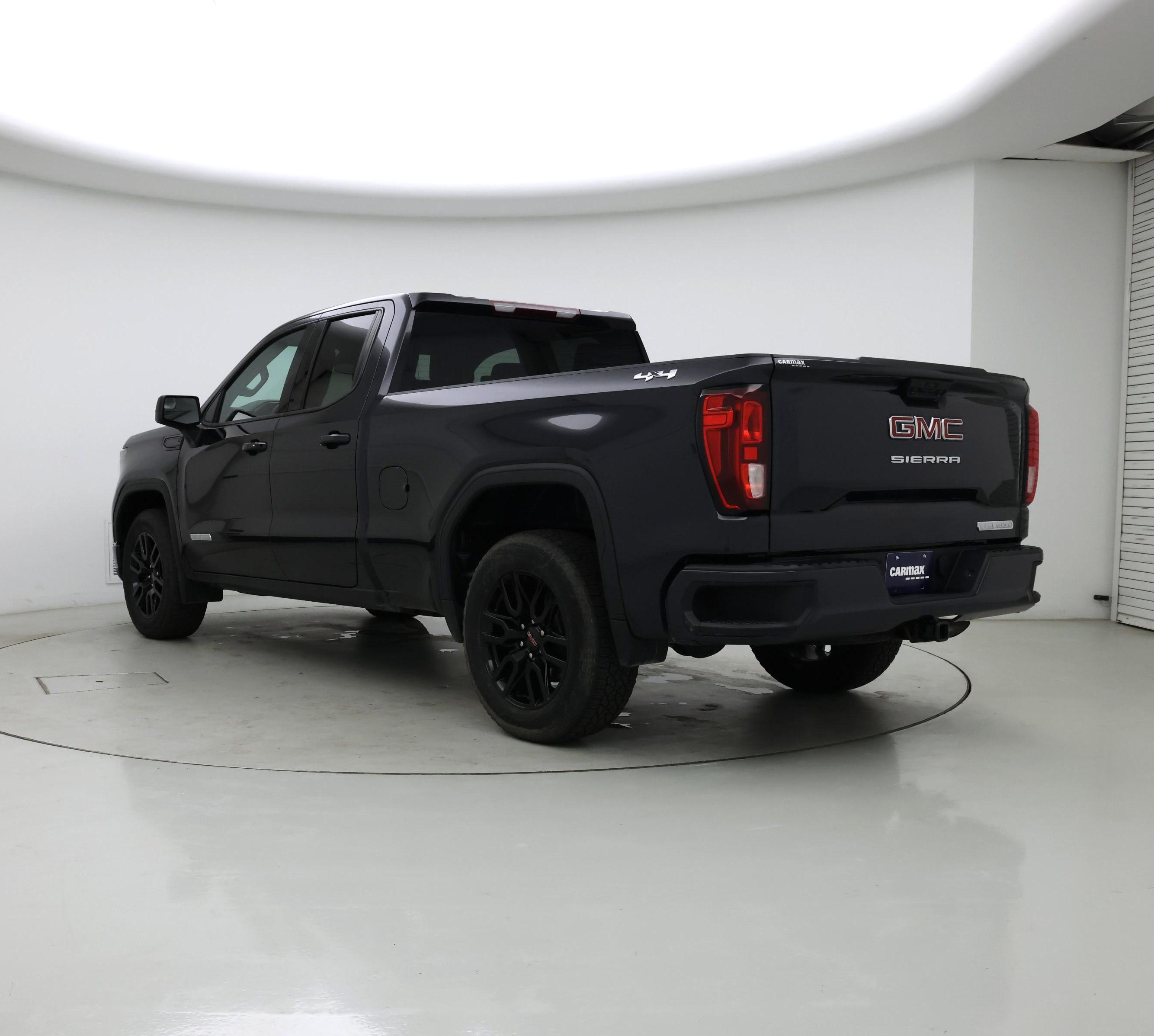 Thumbnail: 2023 GMC Sierra 1500 - 2