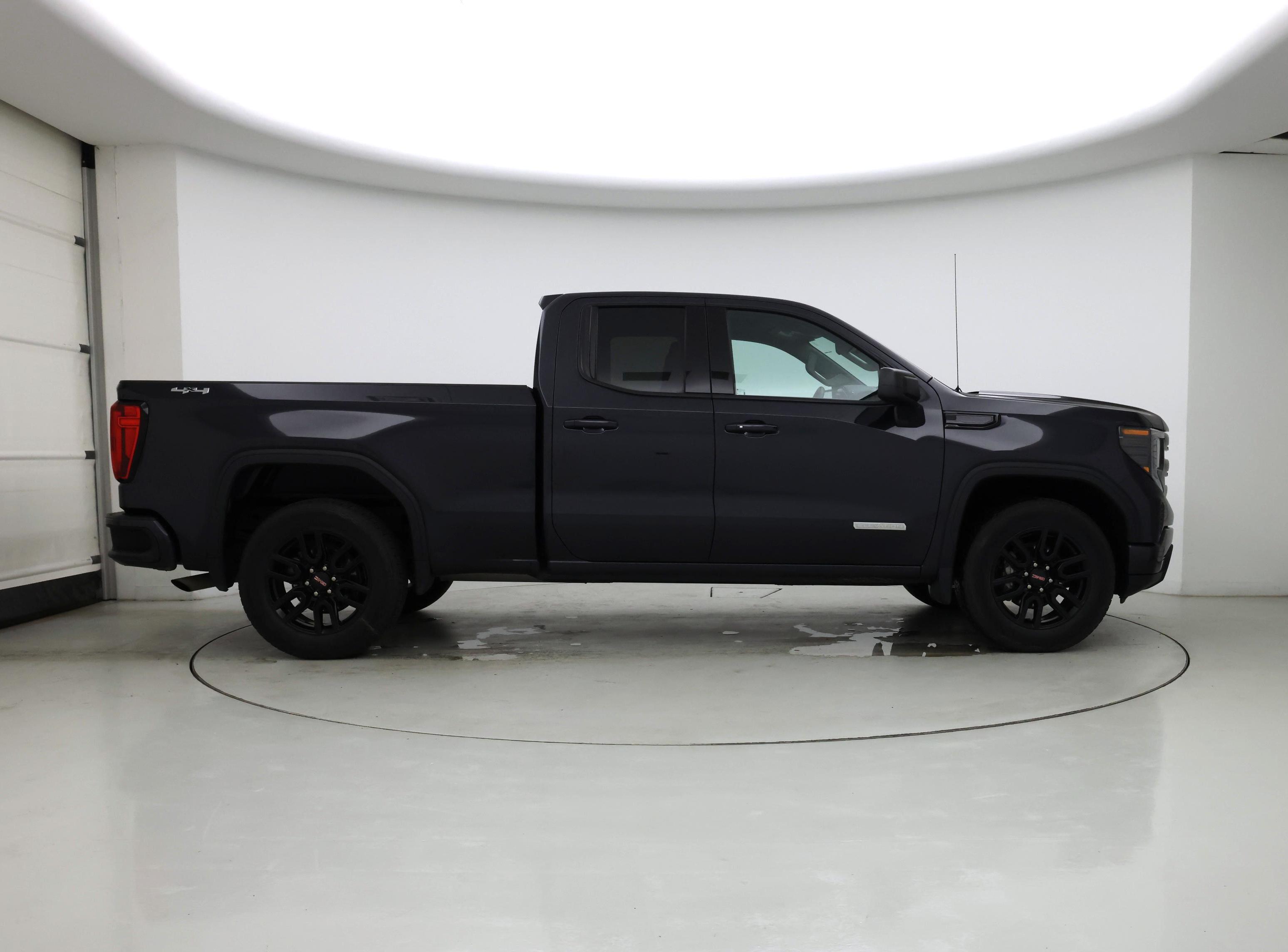 Thumbnail: 2023 GMC Sierra 1500 - 7