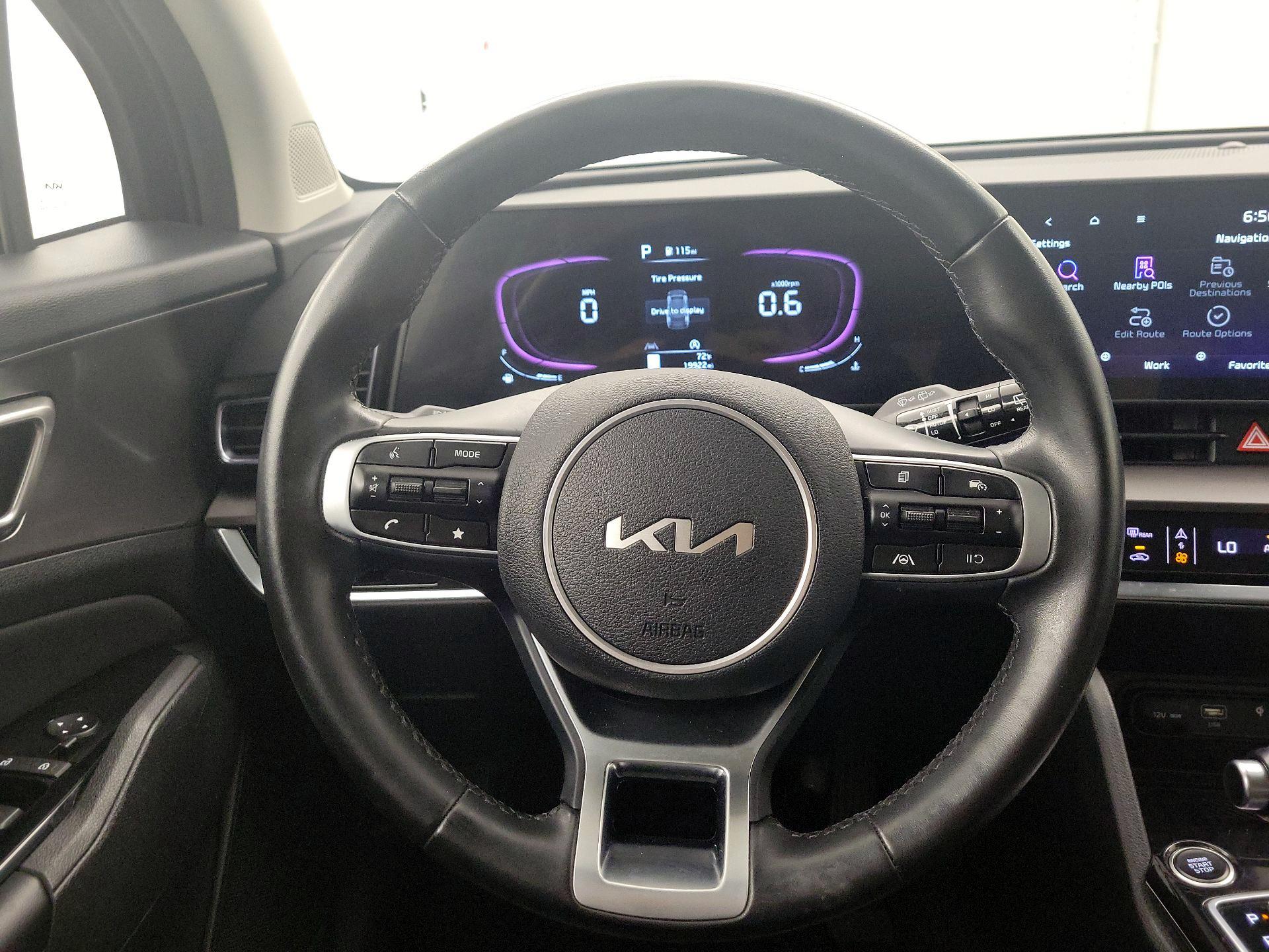 Thumbnail: 2023 Kia Sportage - 10