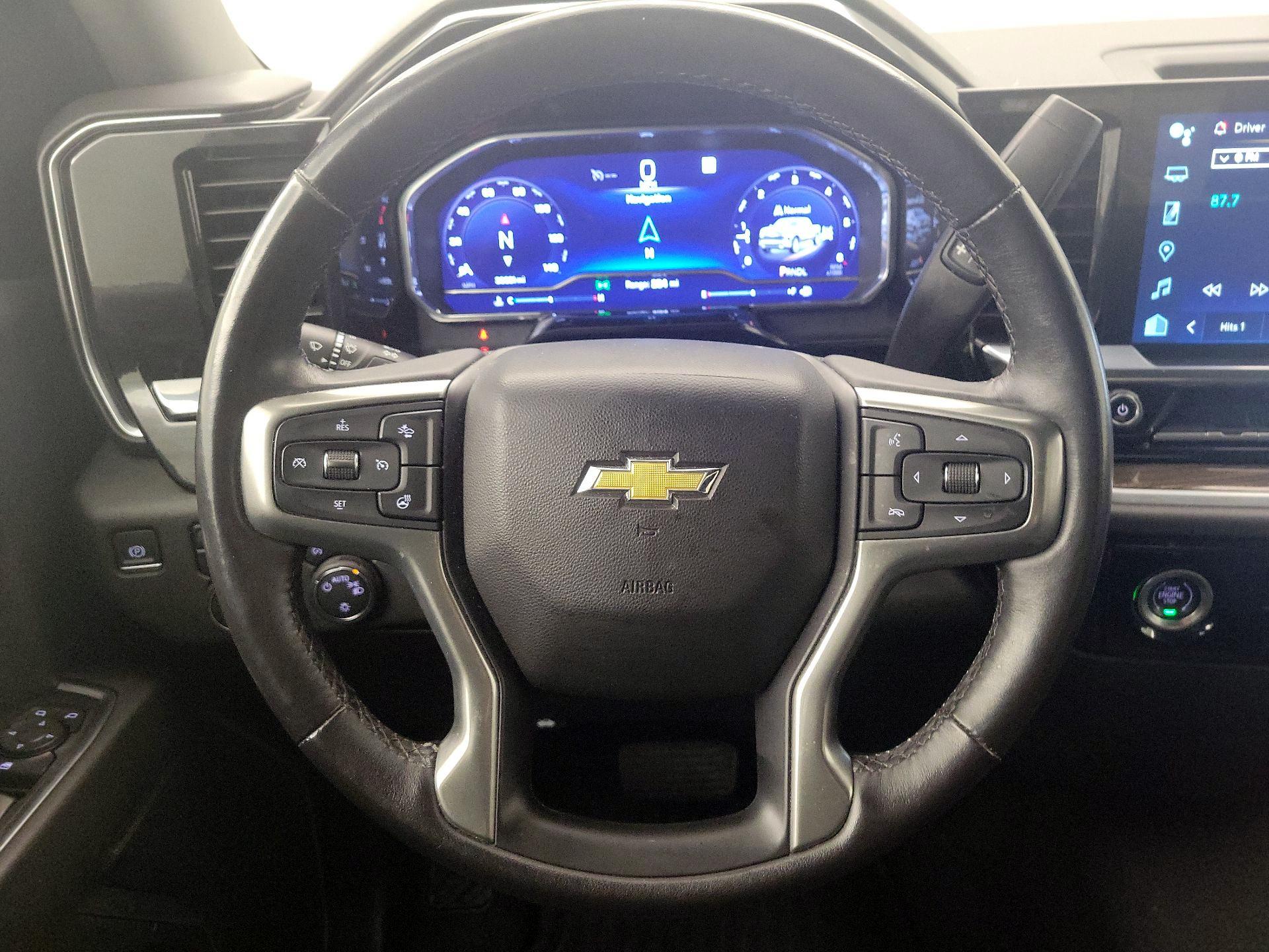 Thumbnail: 2022 Chevrolet Silverado 1500 - 10