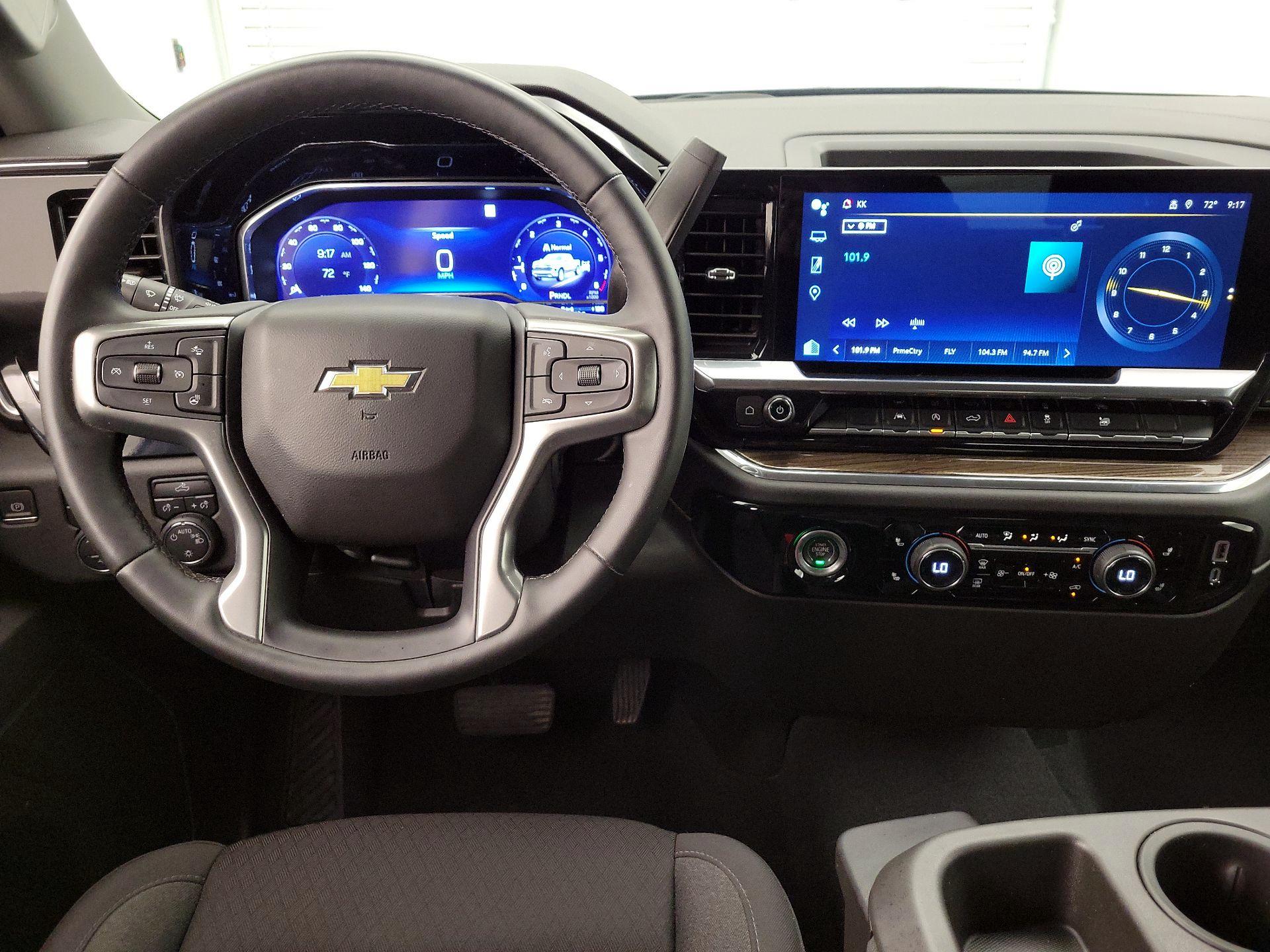 Thumbnail: 2023 Chevrolet Silverado 1500 - 10