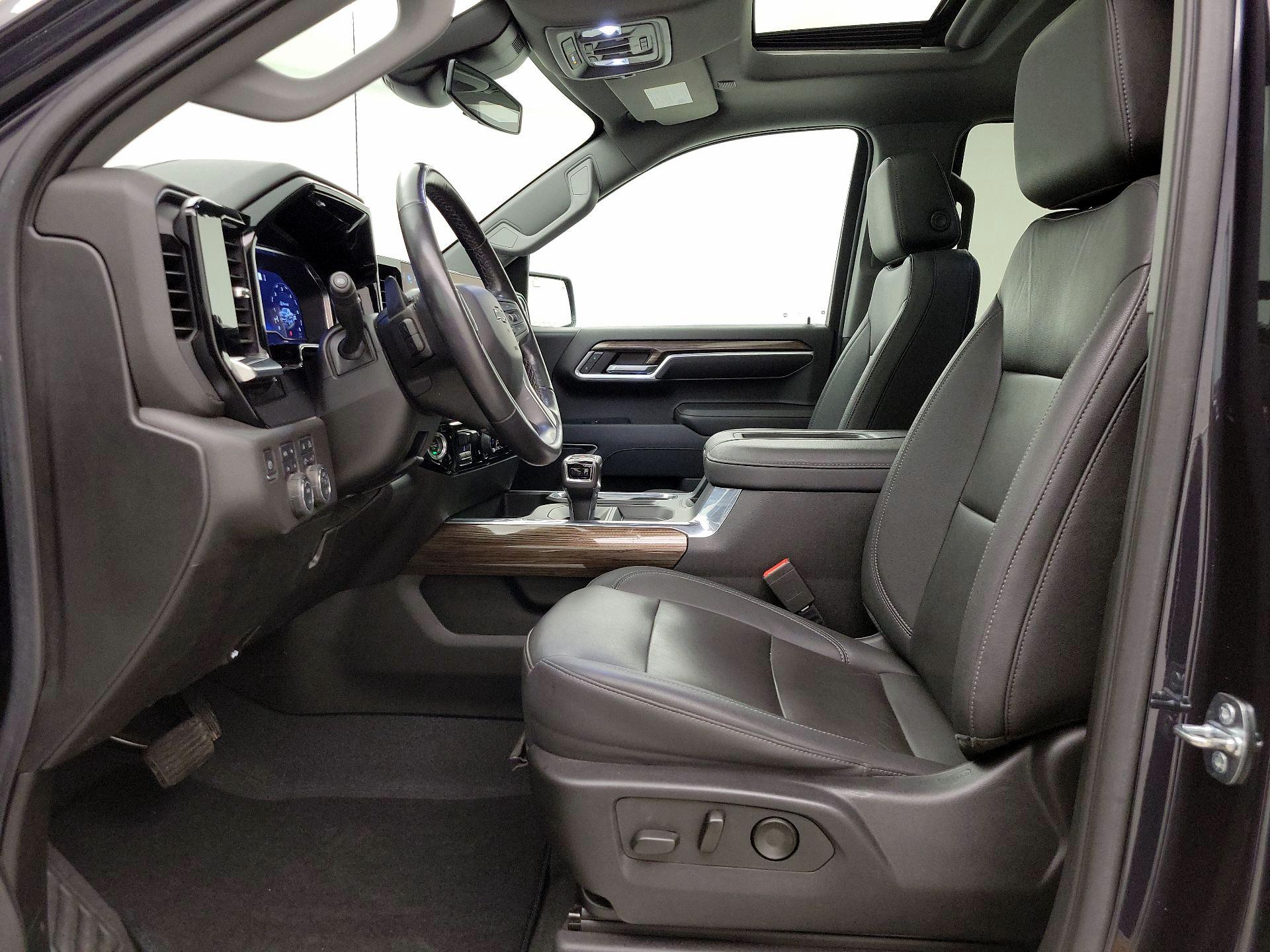 Thumbnail: 2022 Chevrolet Silverado 1500 - 11
