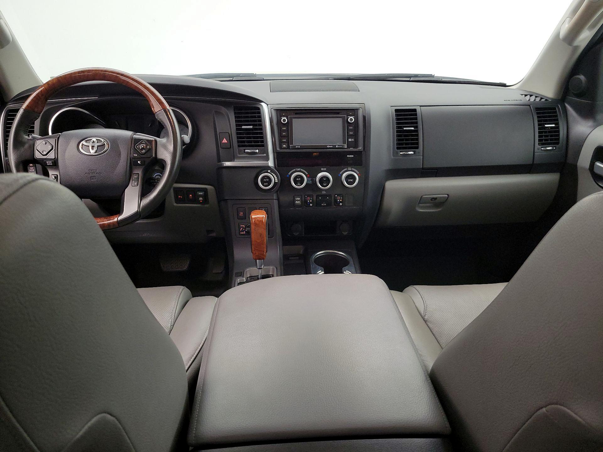 Thumbnail: 2018 Toyota Sequoia - 9