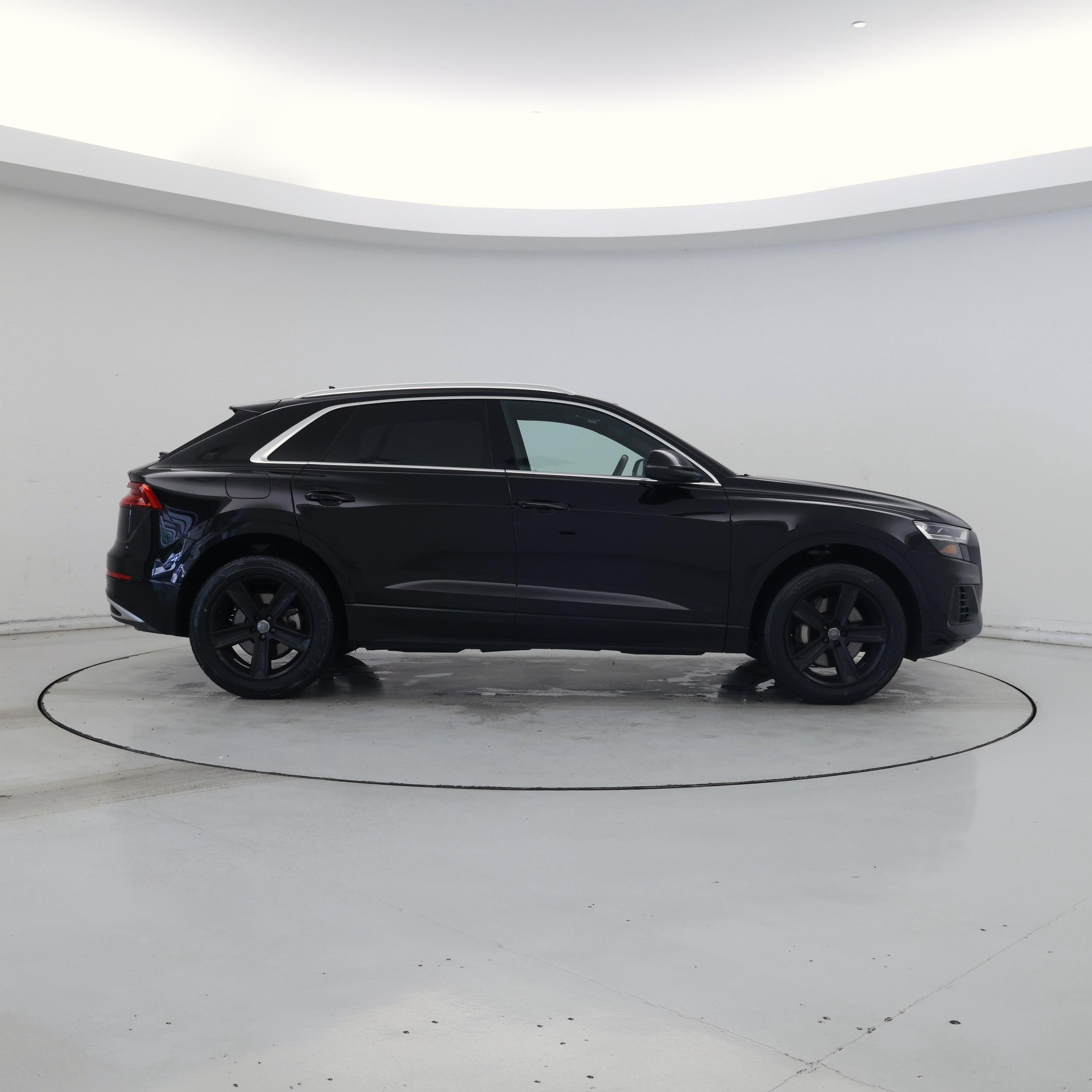 Thumbnail: 2019 Audi Q8 - 7