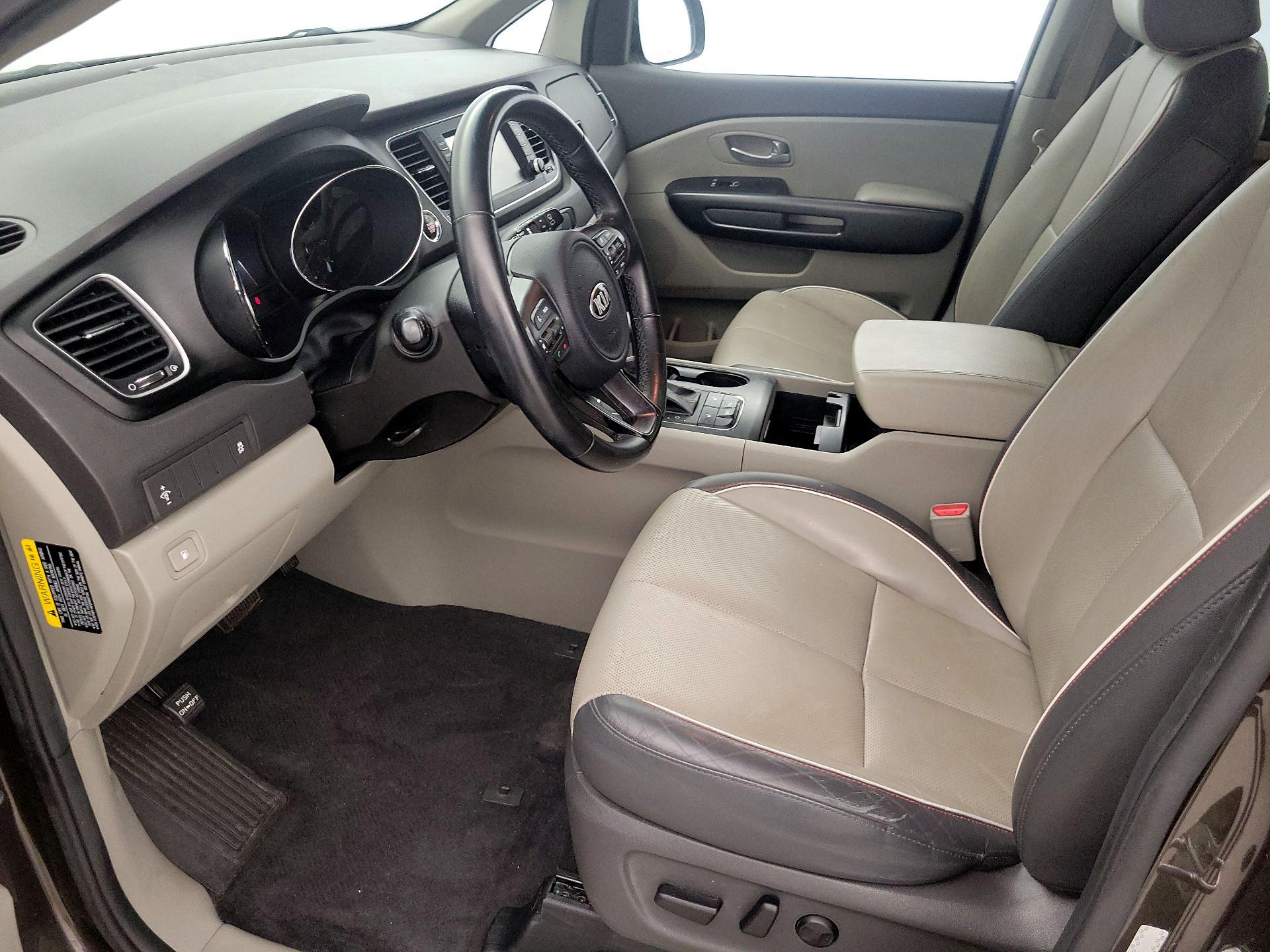 Thumbnail: 2017 Kia Sedona - 11