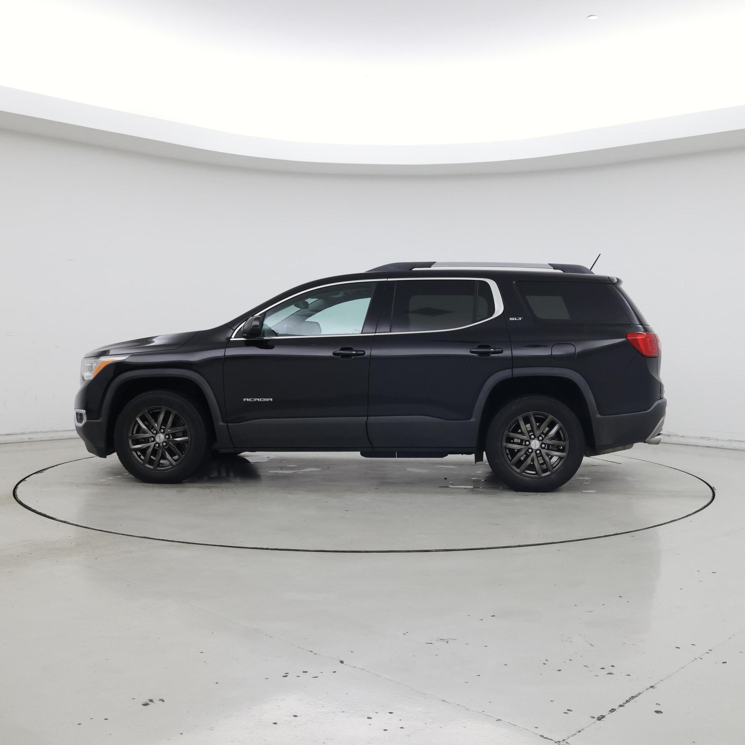 Thumbnail: 2017 GMC Acadia - 3