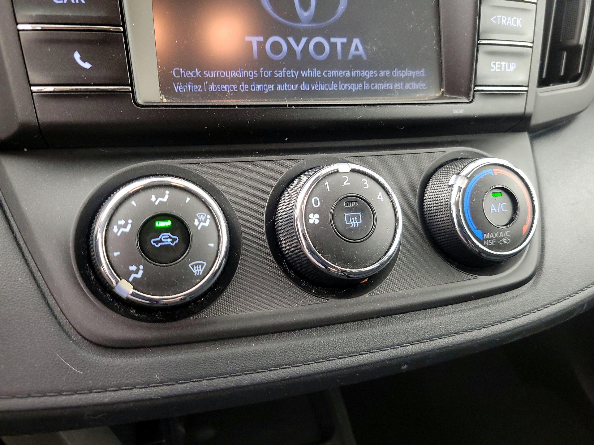 Thumbnail: 2017 Toyota RAV4 - 16