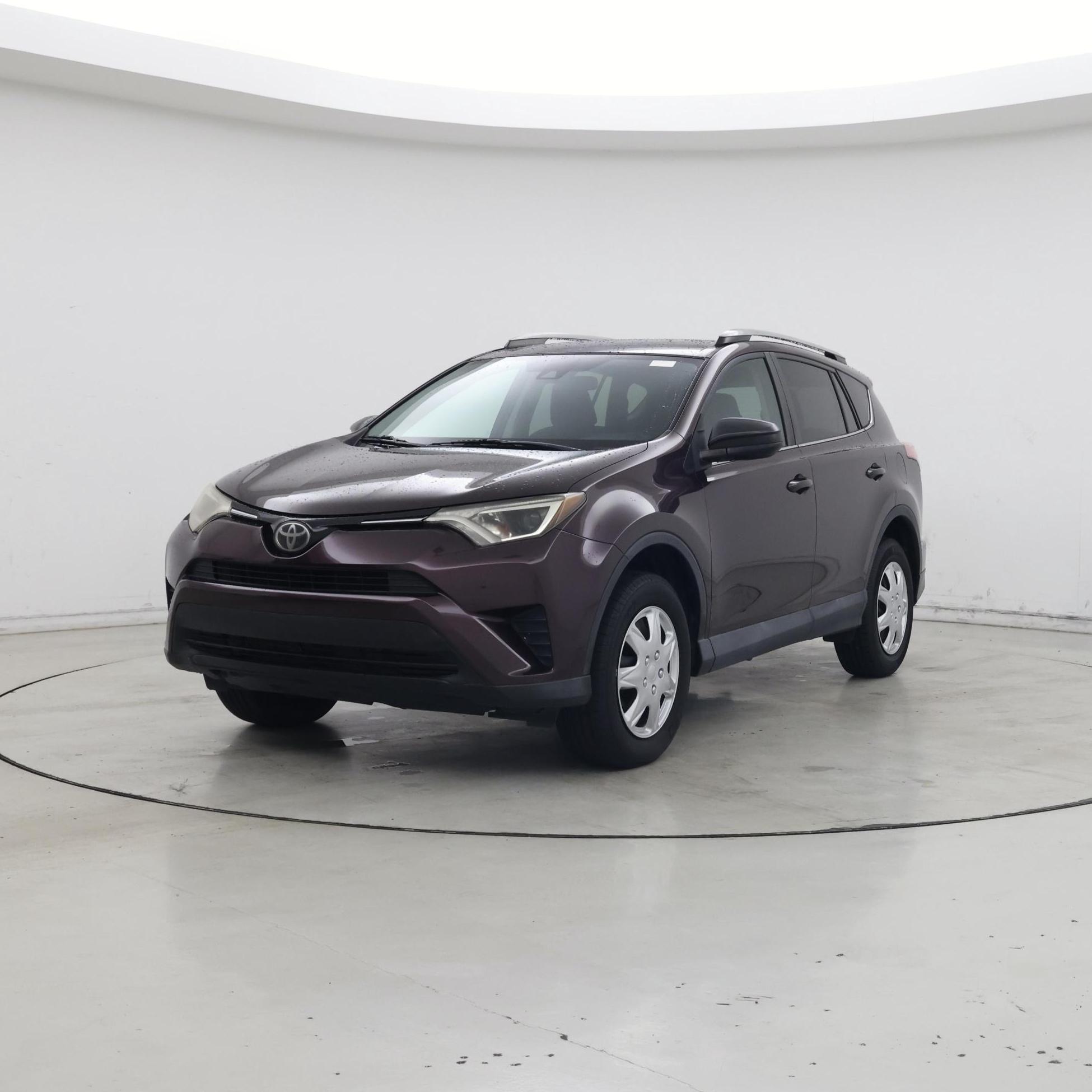 Thumbnail: 2017 Toyota RAV4 - 4