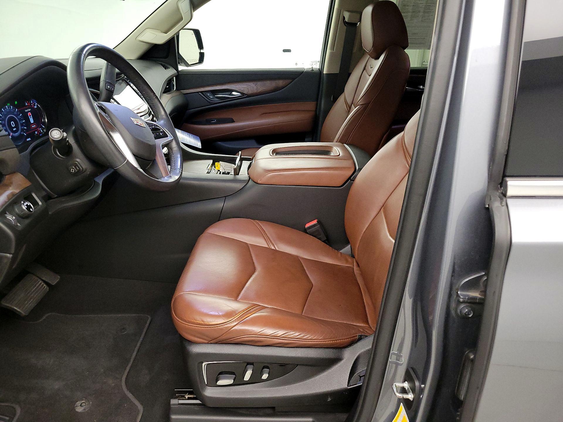 Thumbnail: 2019 Cadillac Escalade - 11