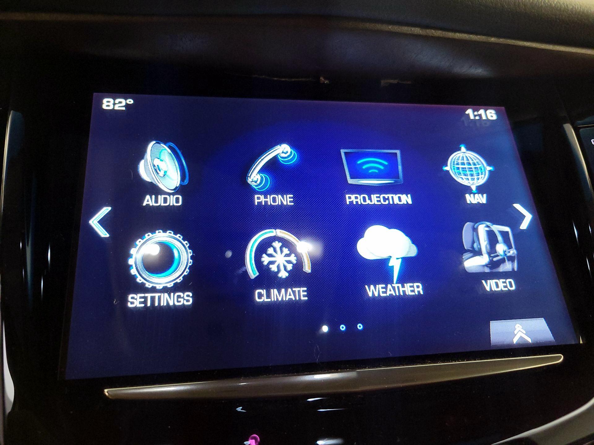 Thumbnail: 2019 Cadillac Escalade - 16