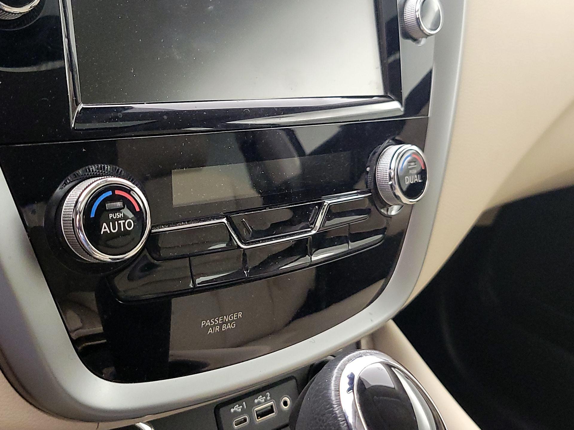 Thumbnail: 2021 Nissan Murano - 17