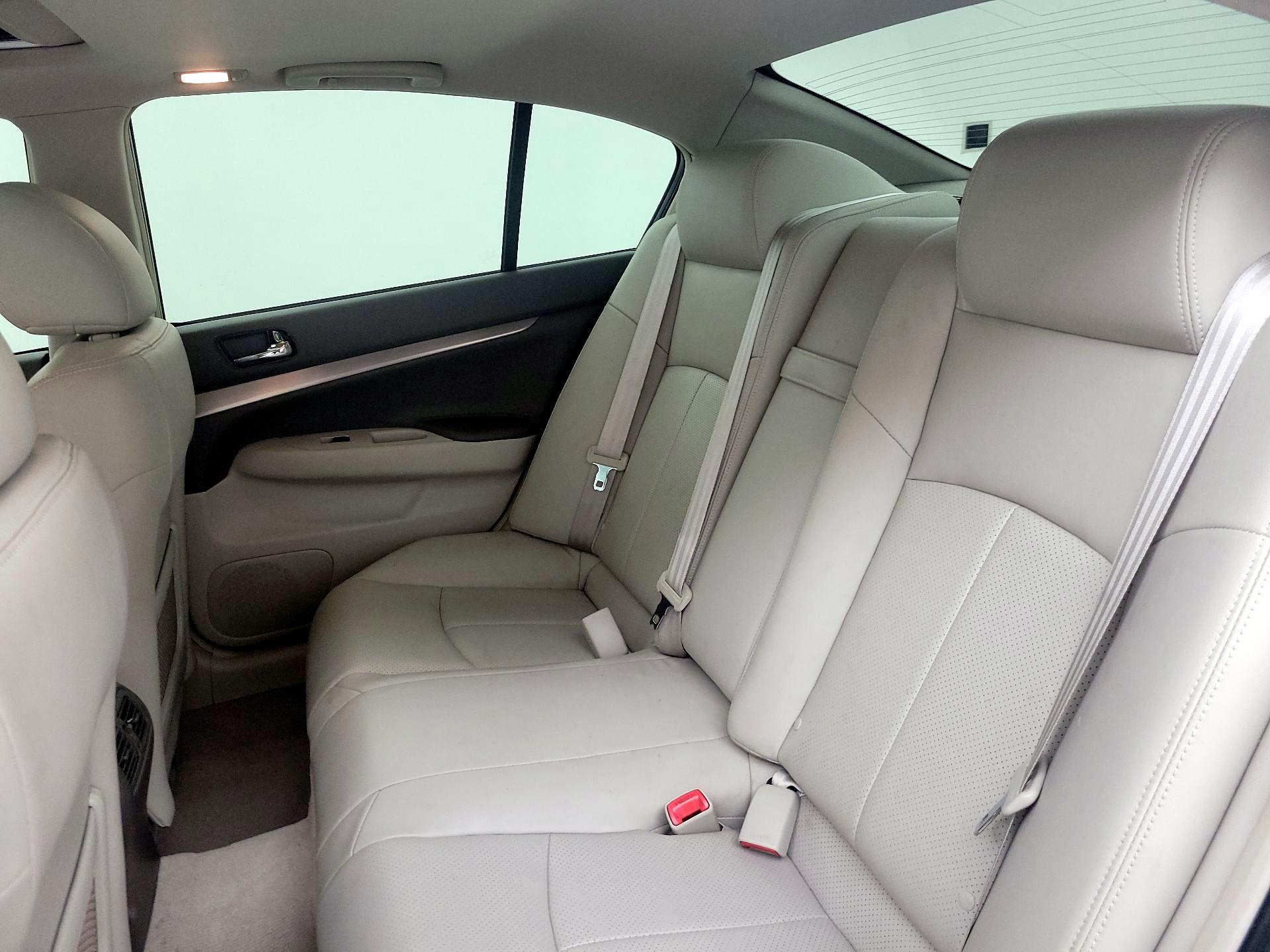 Thumbnail: 2015 INFINITI  - 20