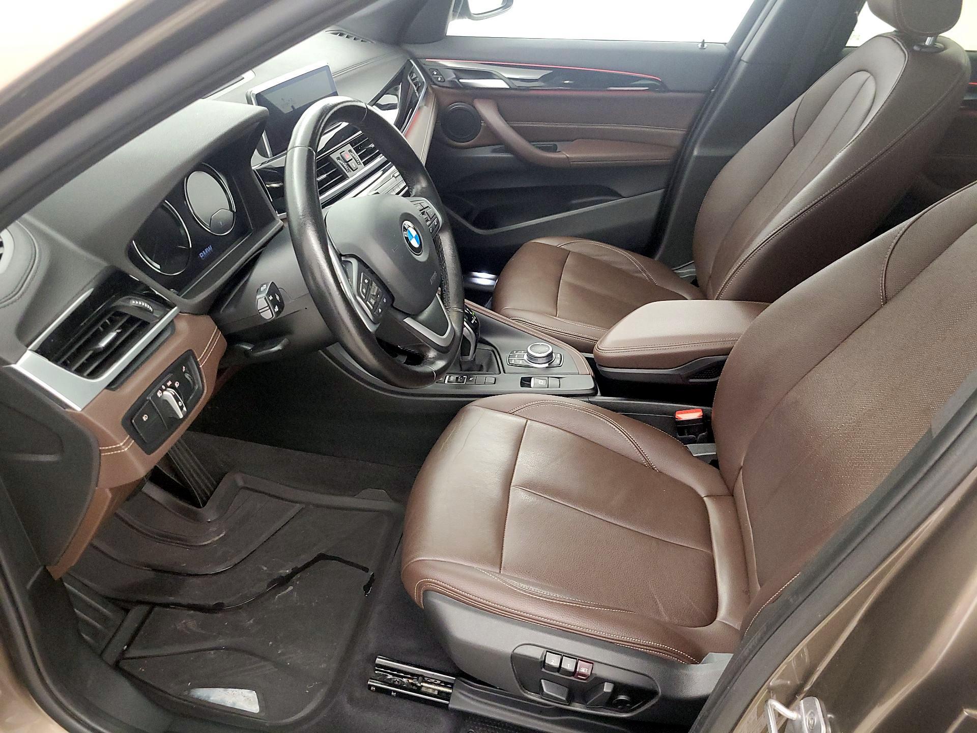 Thumbnail: 2020 BMW X1 - 11