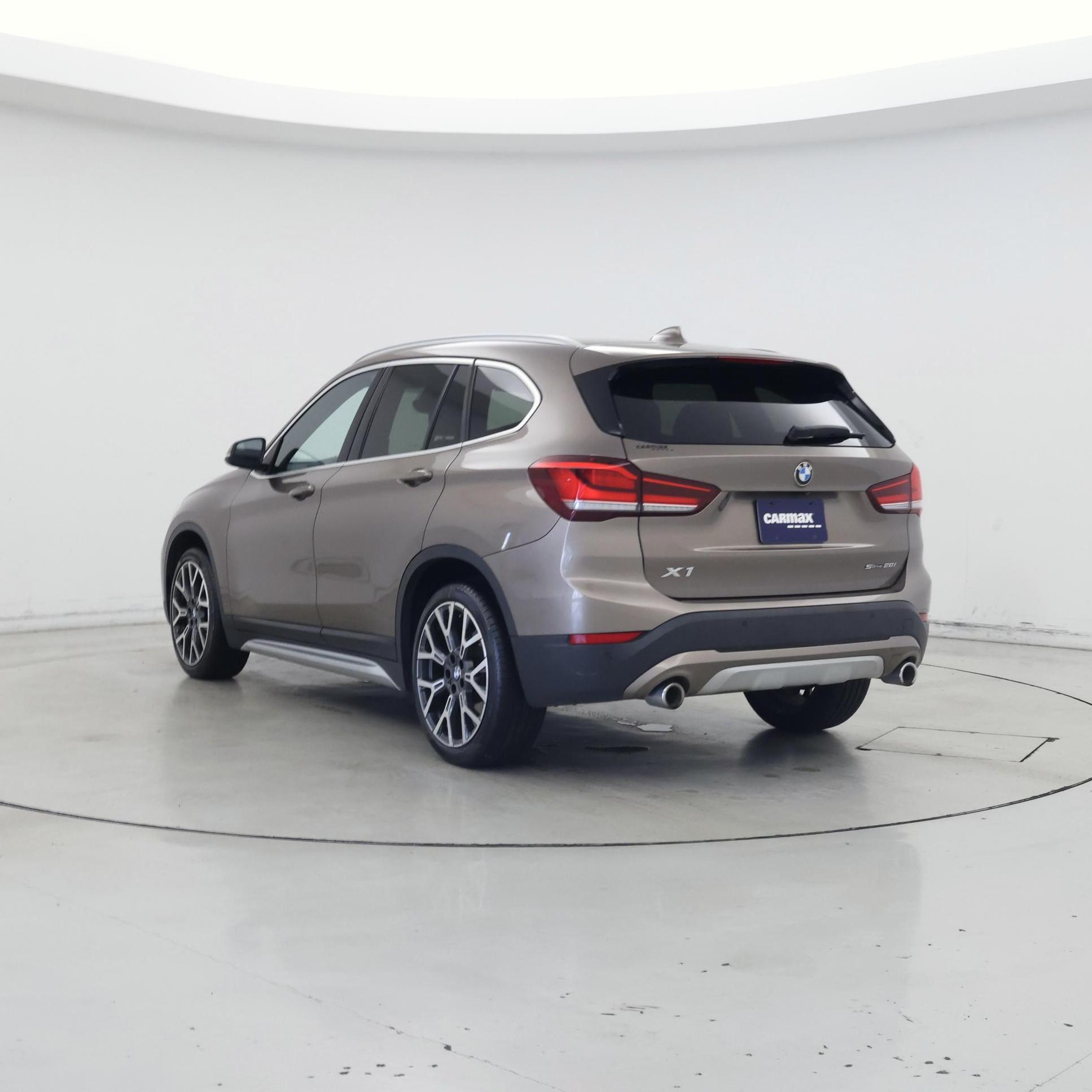 Thumbnail: 2020 BMW X1 - 2