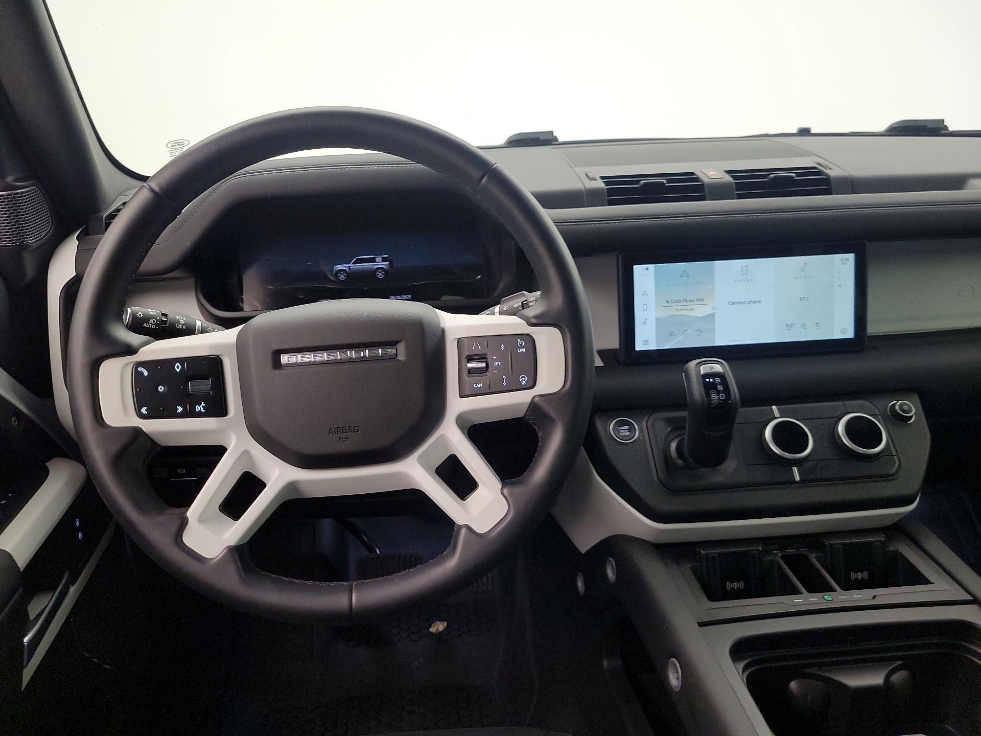 Thumbnail: 2024 Land Rover Defender - 10