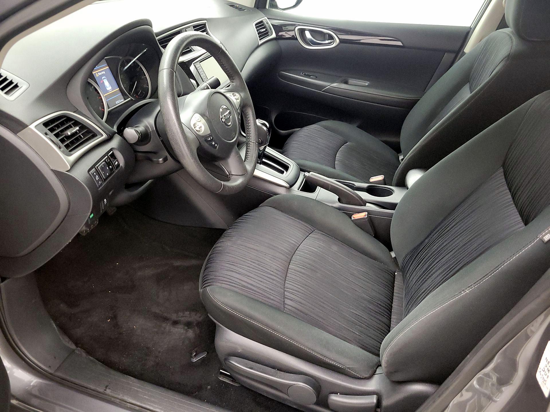 Thumbnail: 2019 Nissan Sentra - 11