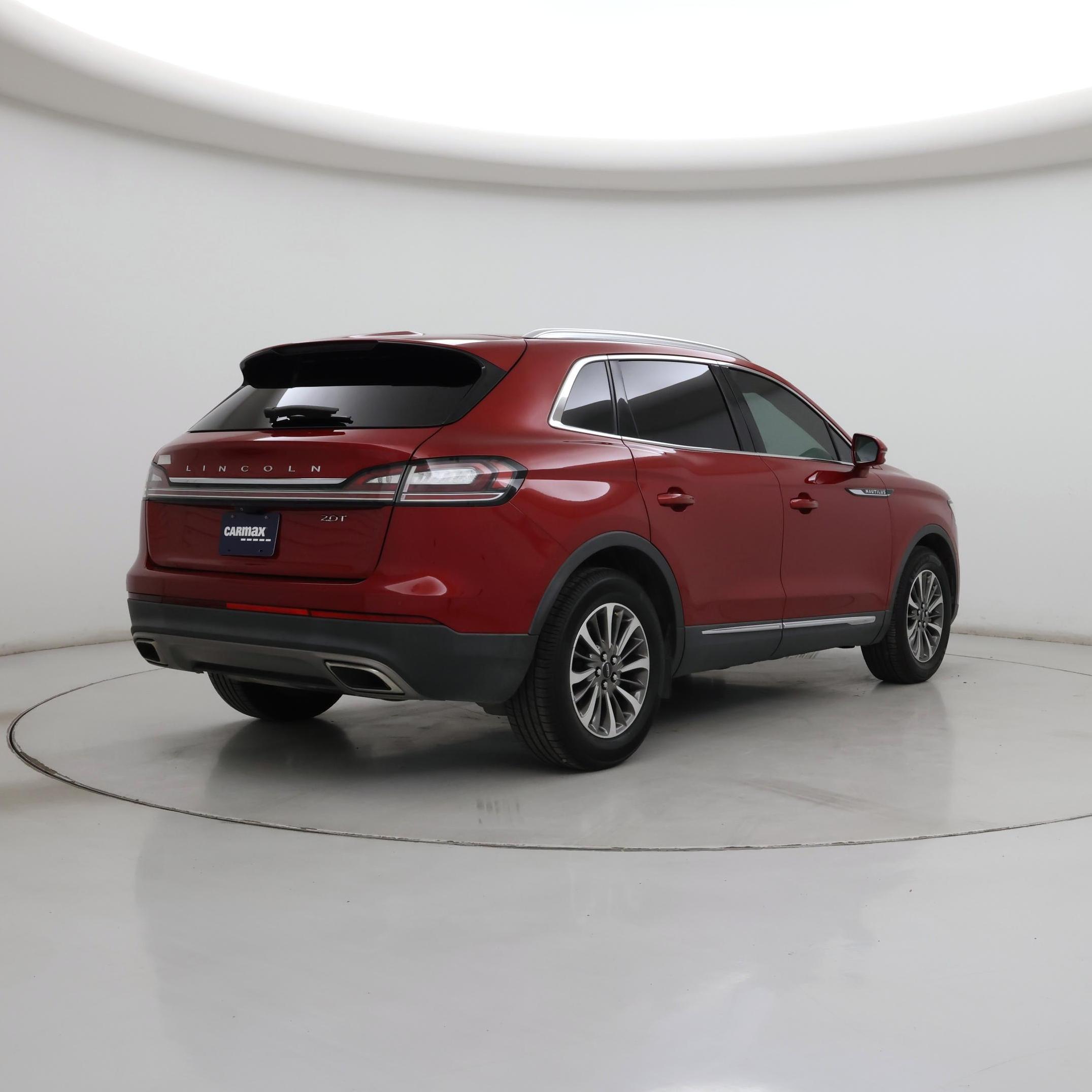 Thumbnail: 2020 Lincoln Nautilus - 8