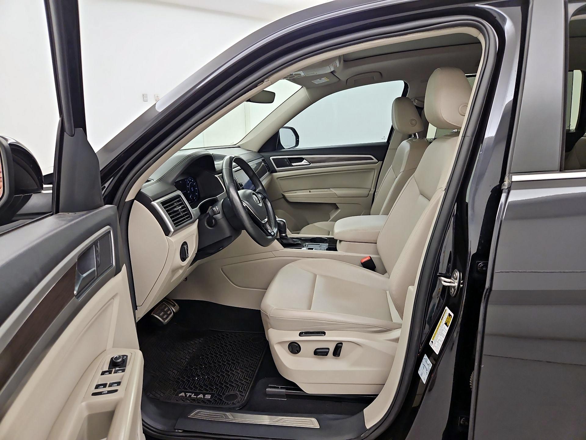 Thumbnail: 2019 Volkswagen Atlas - 11