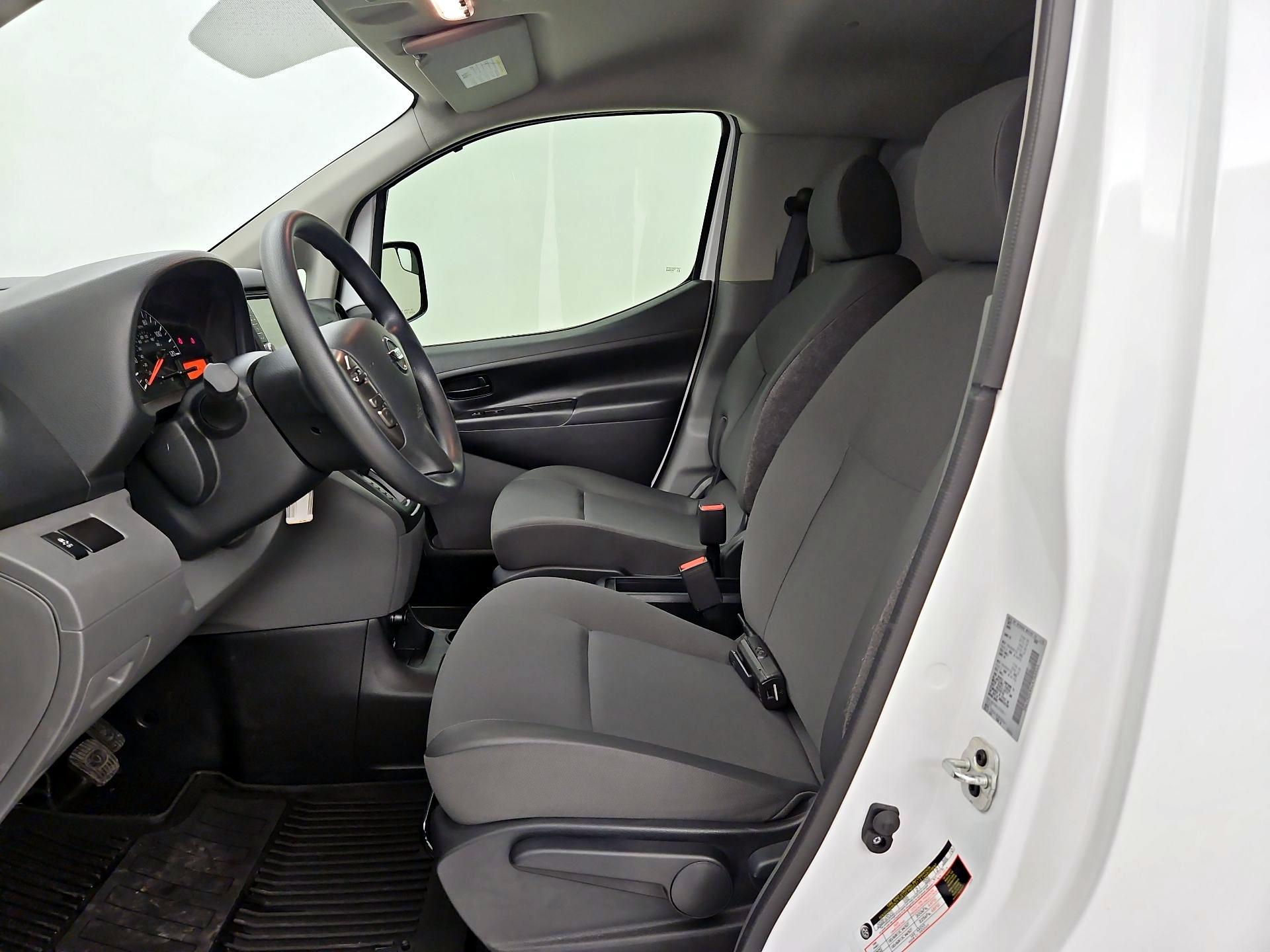 Thumbnail: 2020 Nissan NV200 - 11