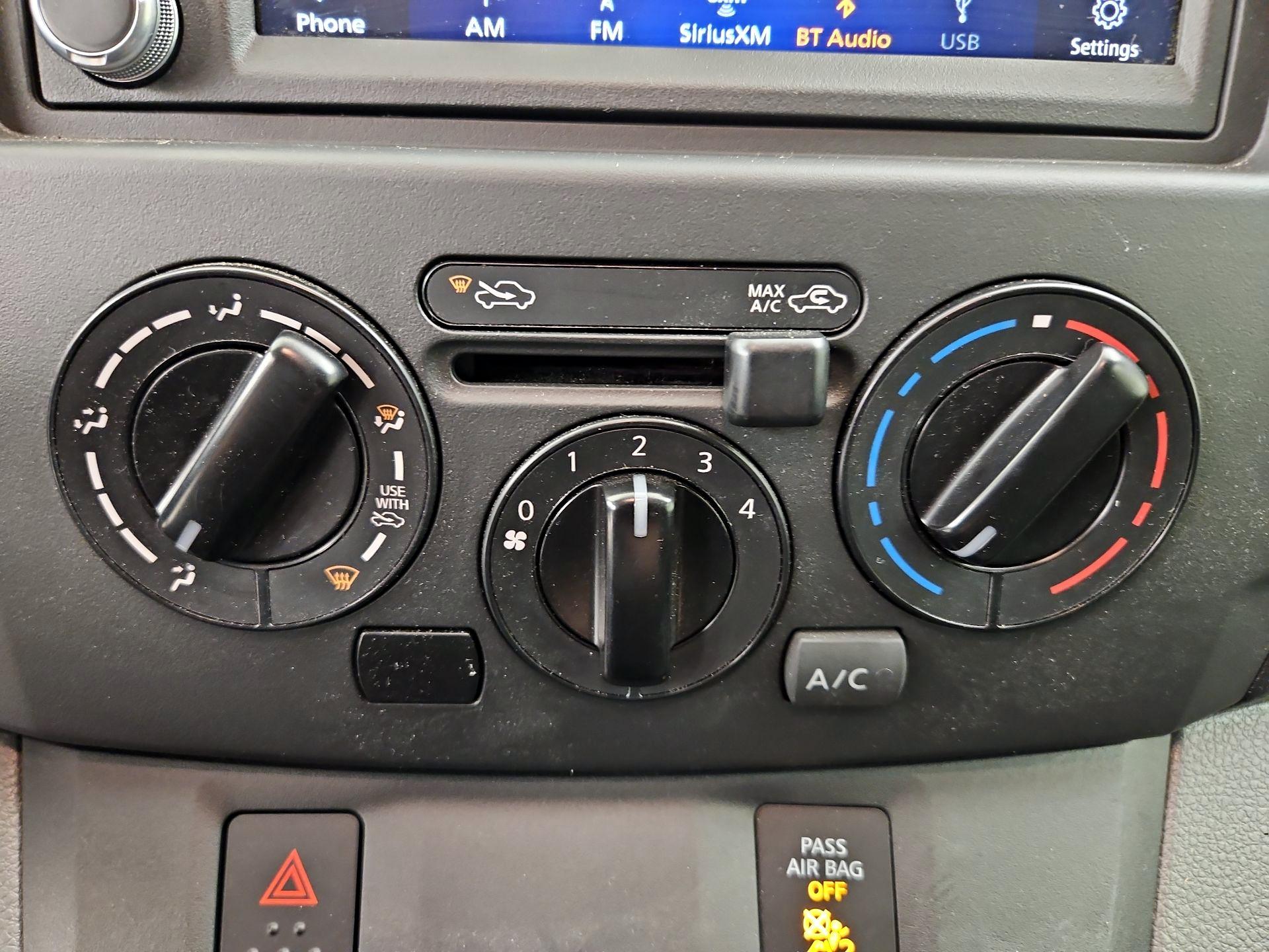 Thumbnail: 2020 Nissan NV200 - 16