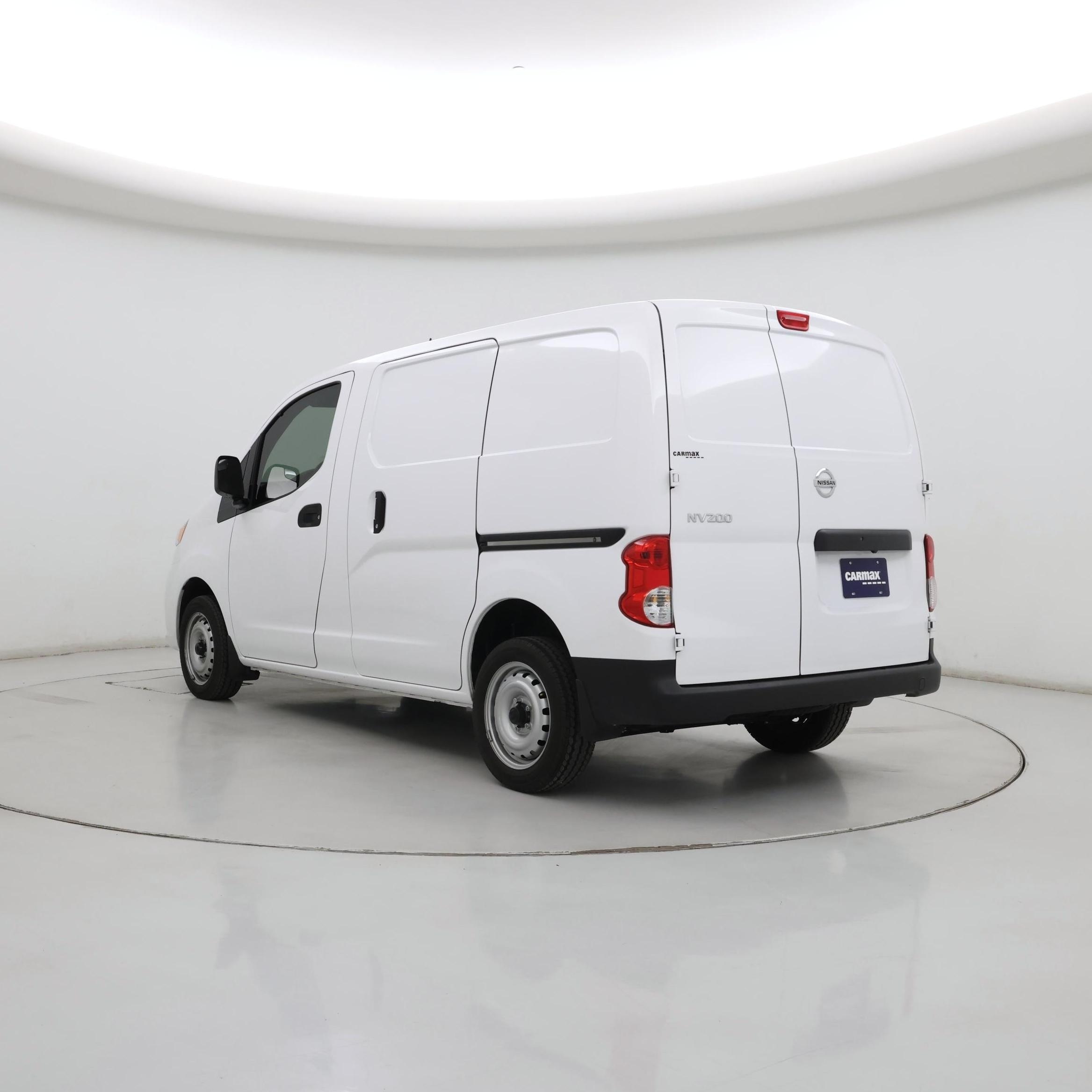 Thumbnail: 2020 Nissan NV200 - 2