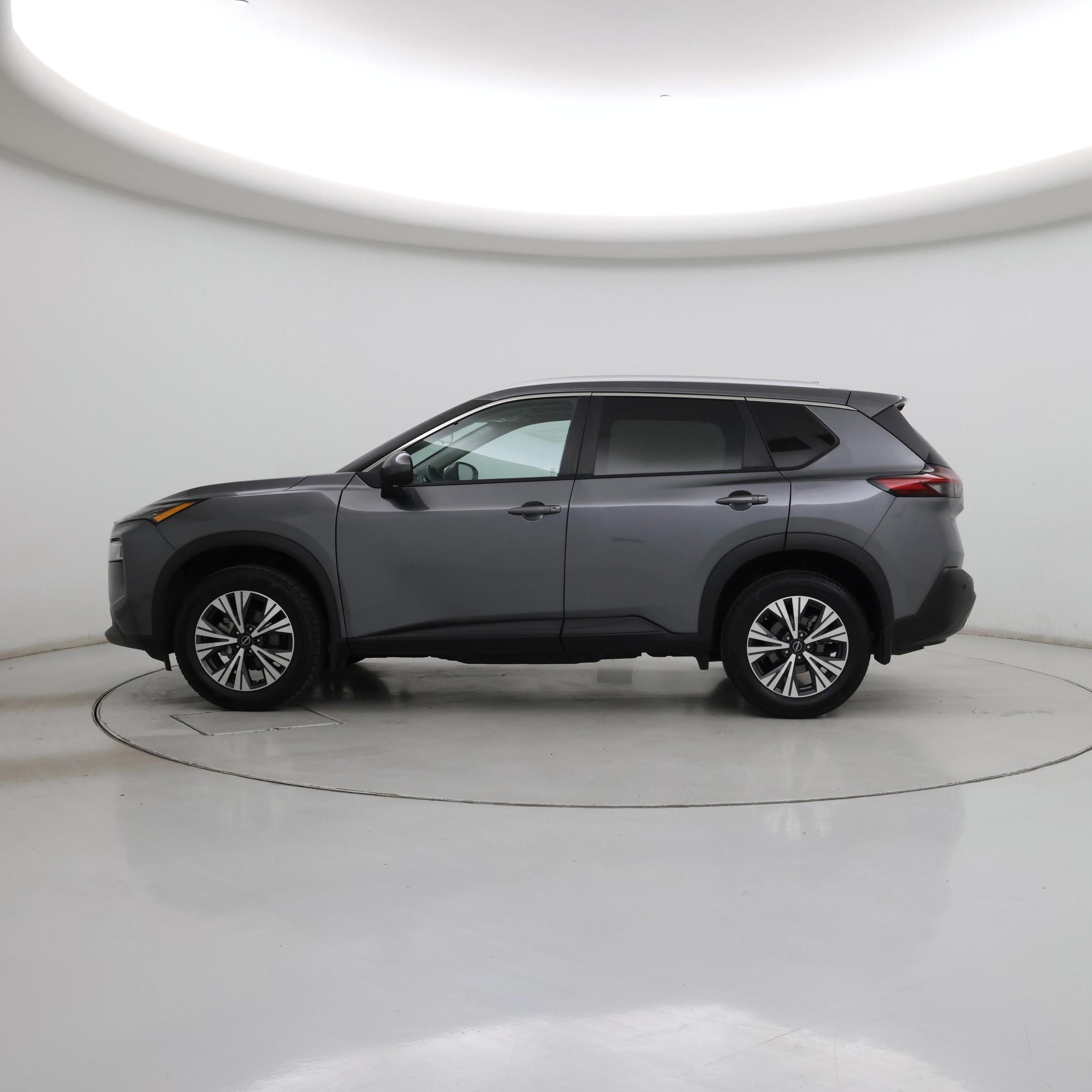 Thumbnail: 2022 Nissan Rogue - 3