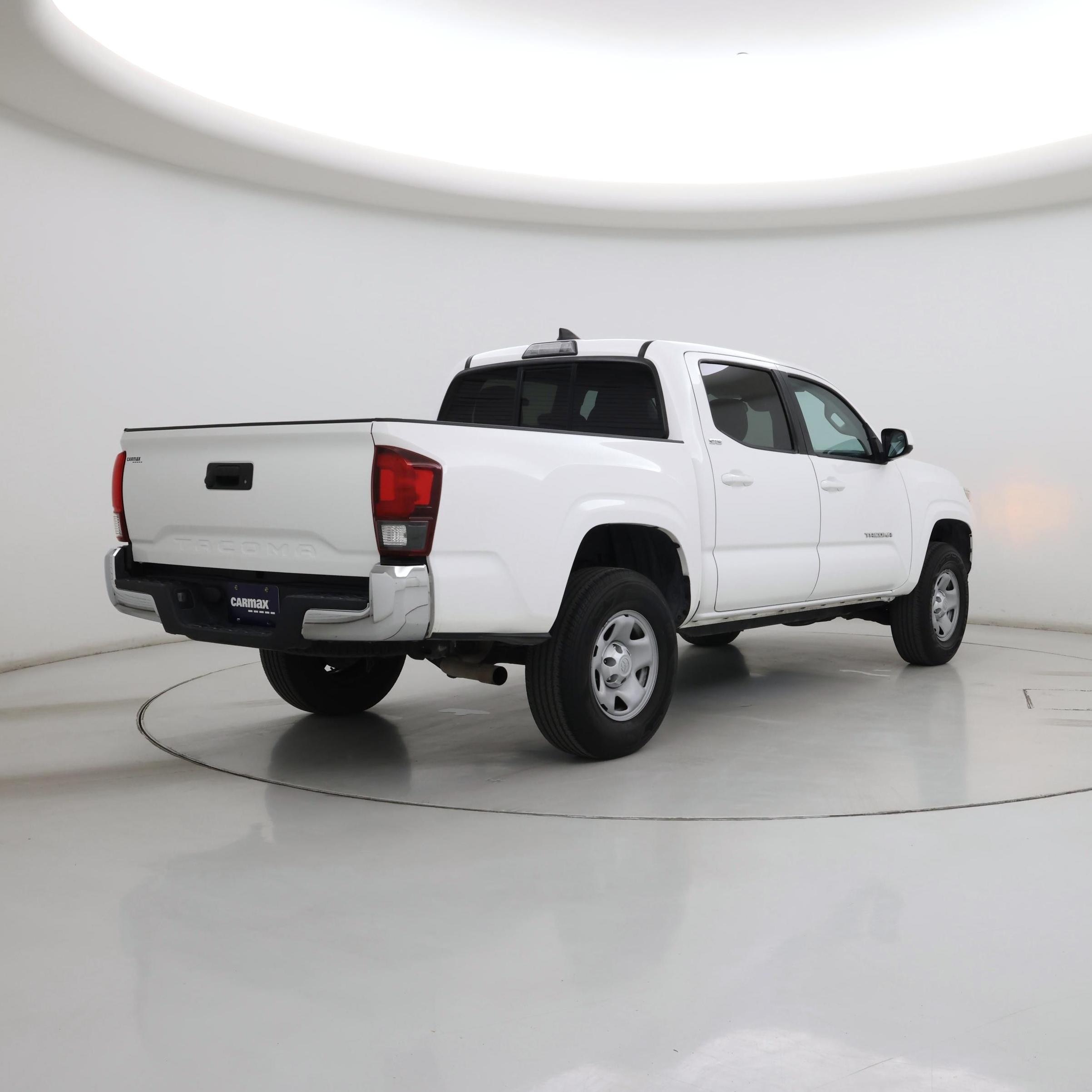 Thumbnail: 2019 Toyota Tacoma - 8