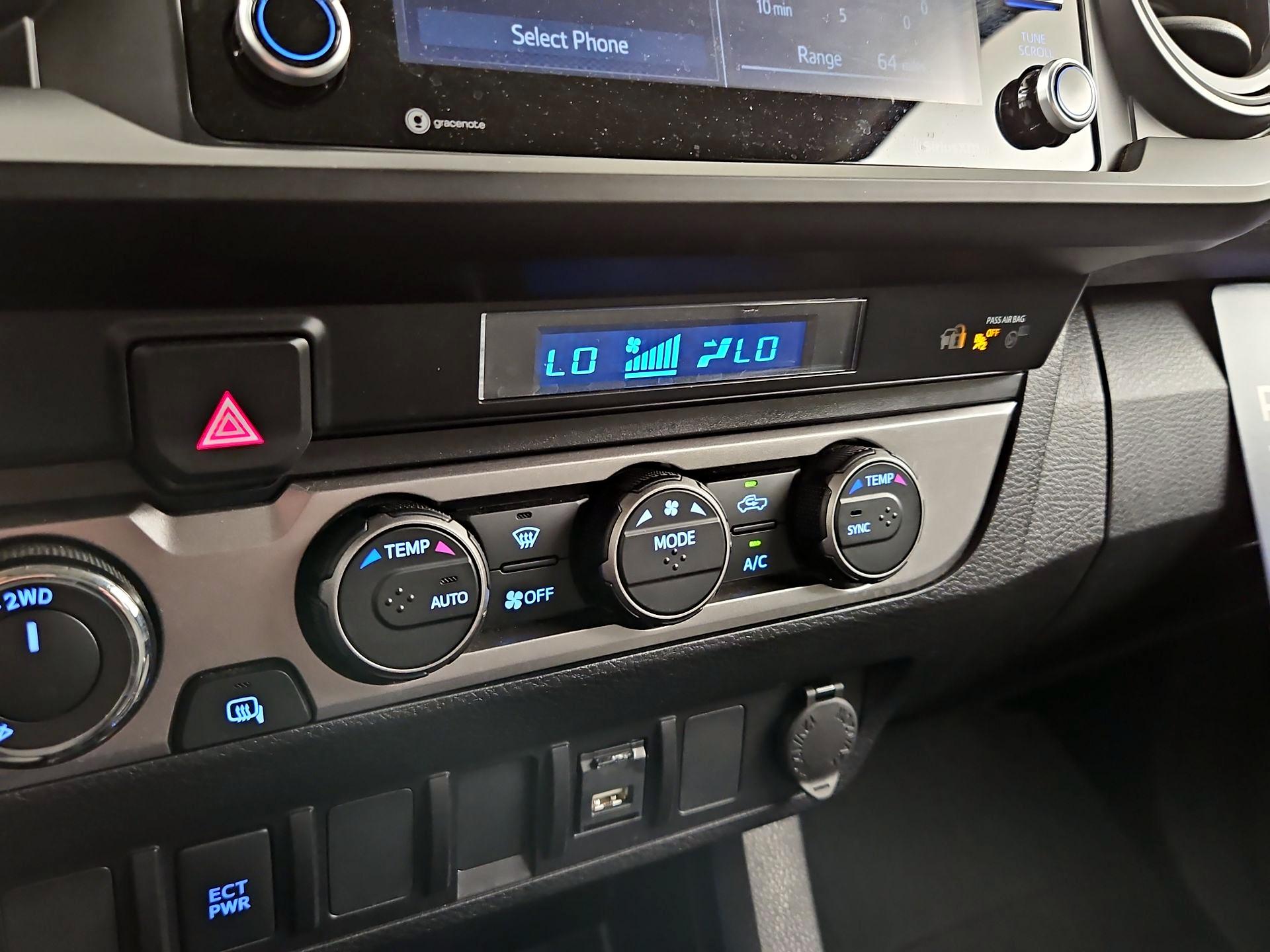 Thumbnail: 2023 Toyota Tacoma - 16