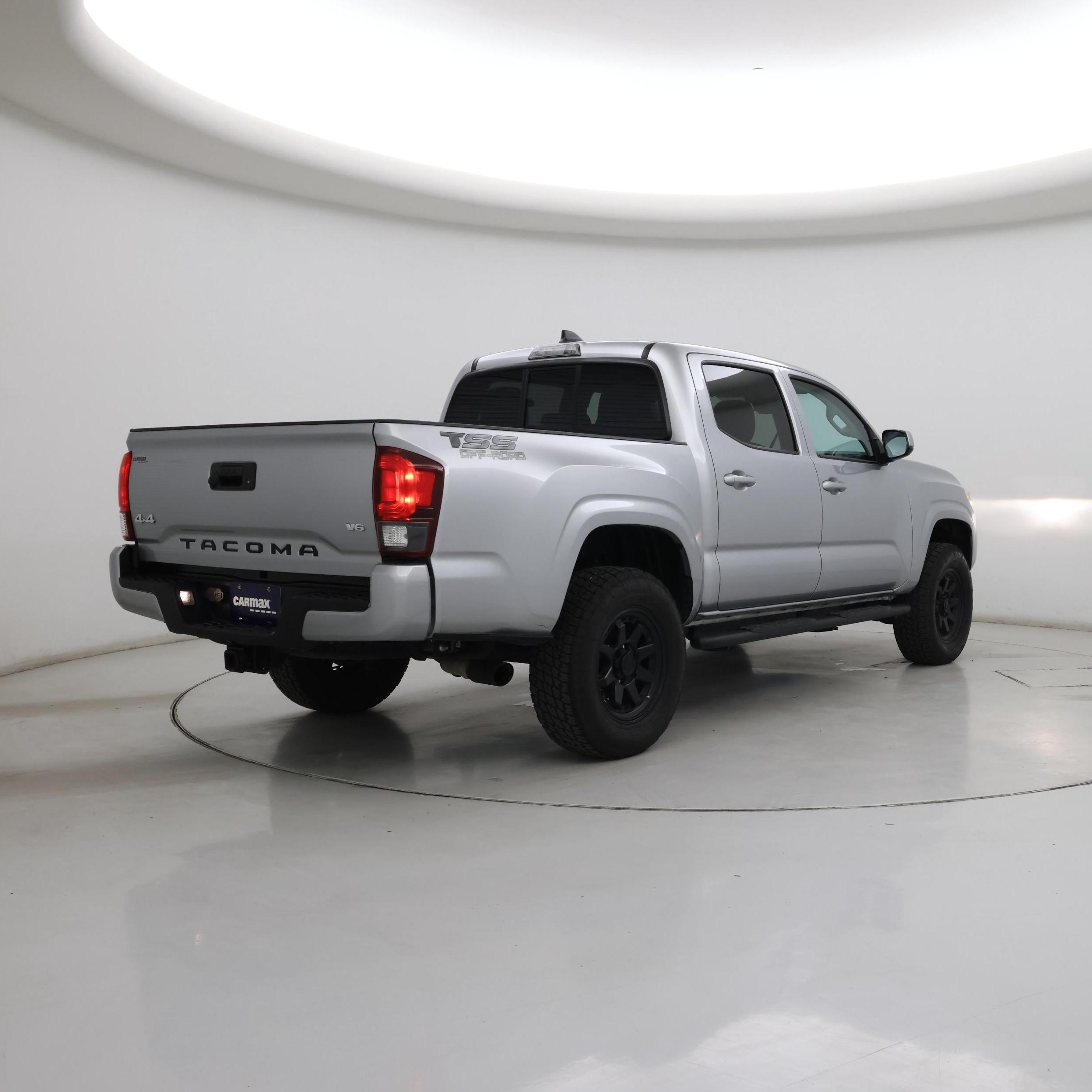 Thumbnail: 2023 Toyota Tacoma - 8