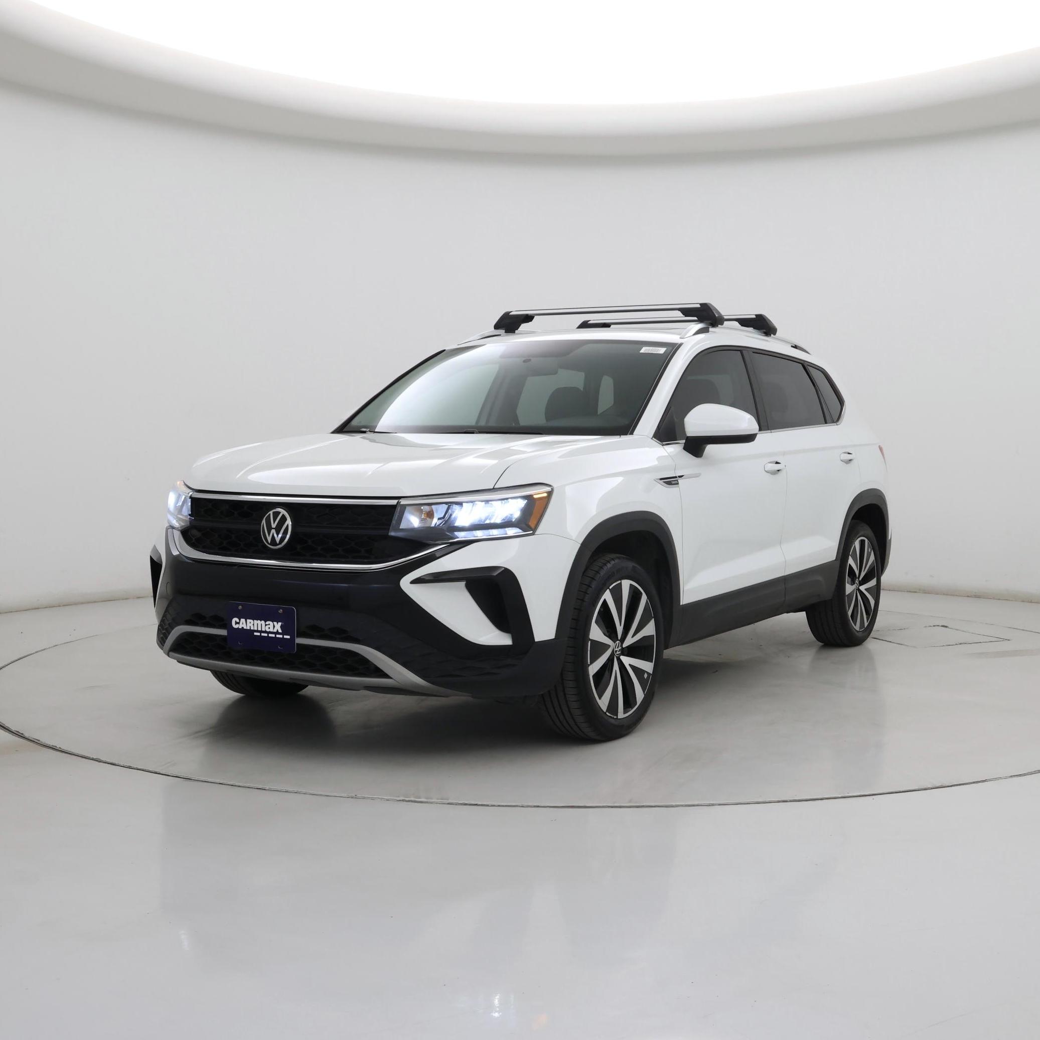 Thumbnail: 2022 Volkswagen Taos - 4