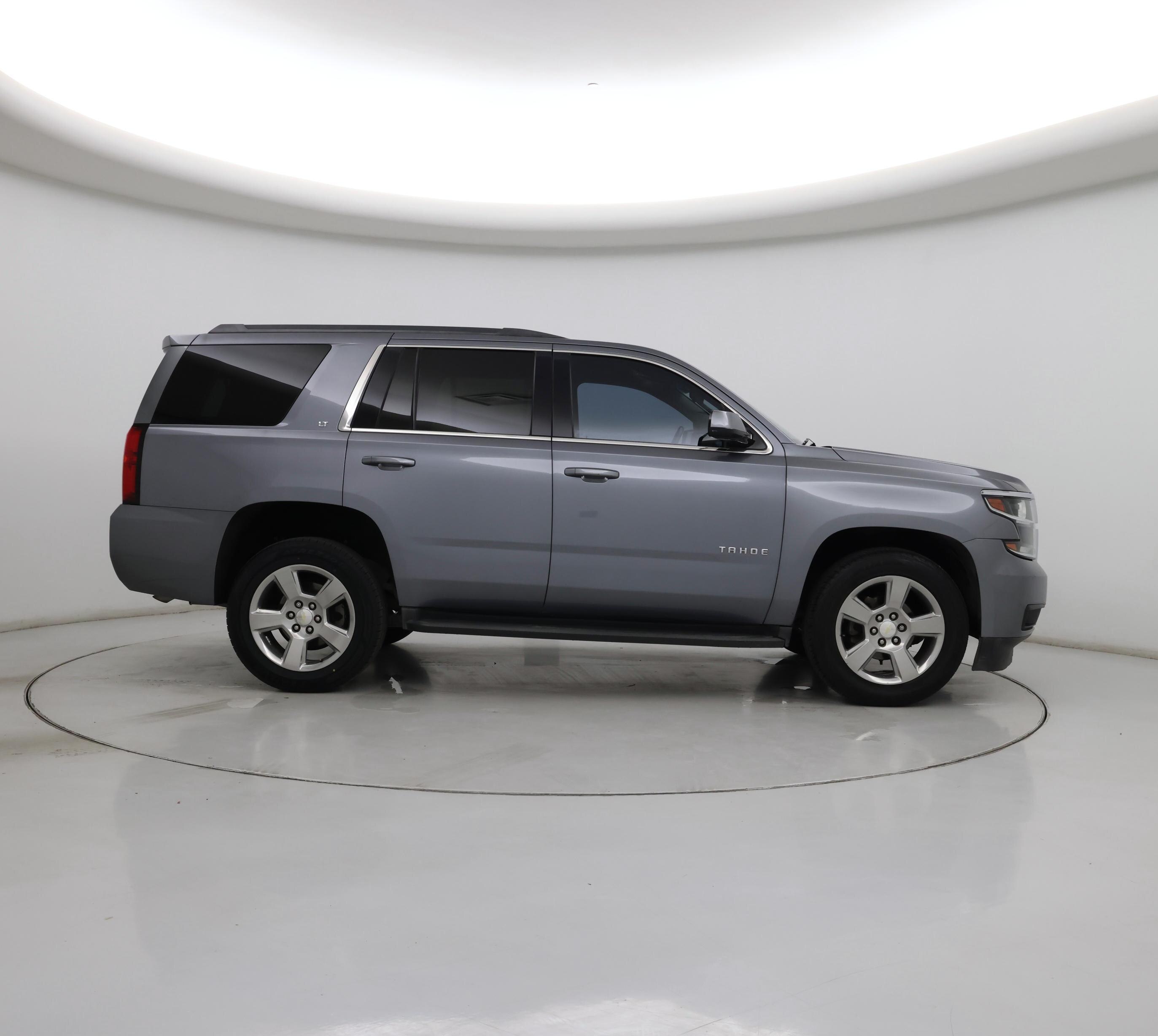 Thumbnail: 2018 Chevrolet Tahoe - 7