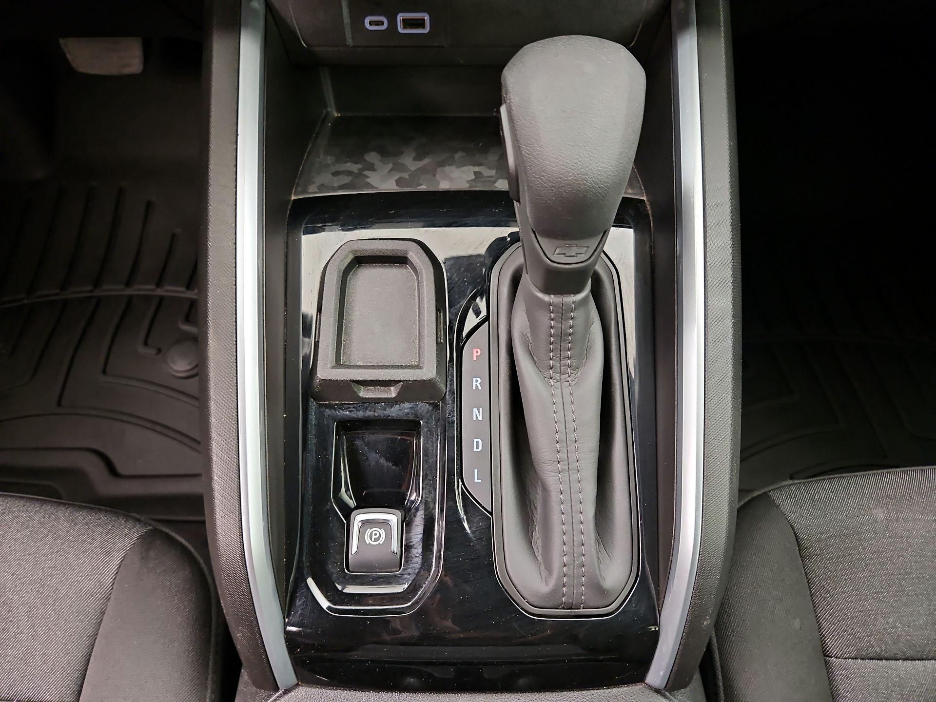 Thumbnail: 2024 Chevrolet Colorado - 17