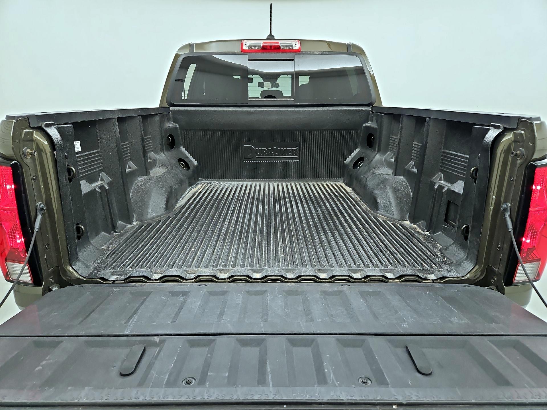 Thumbnail: 2024 Chevrolet Colorado - 20