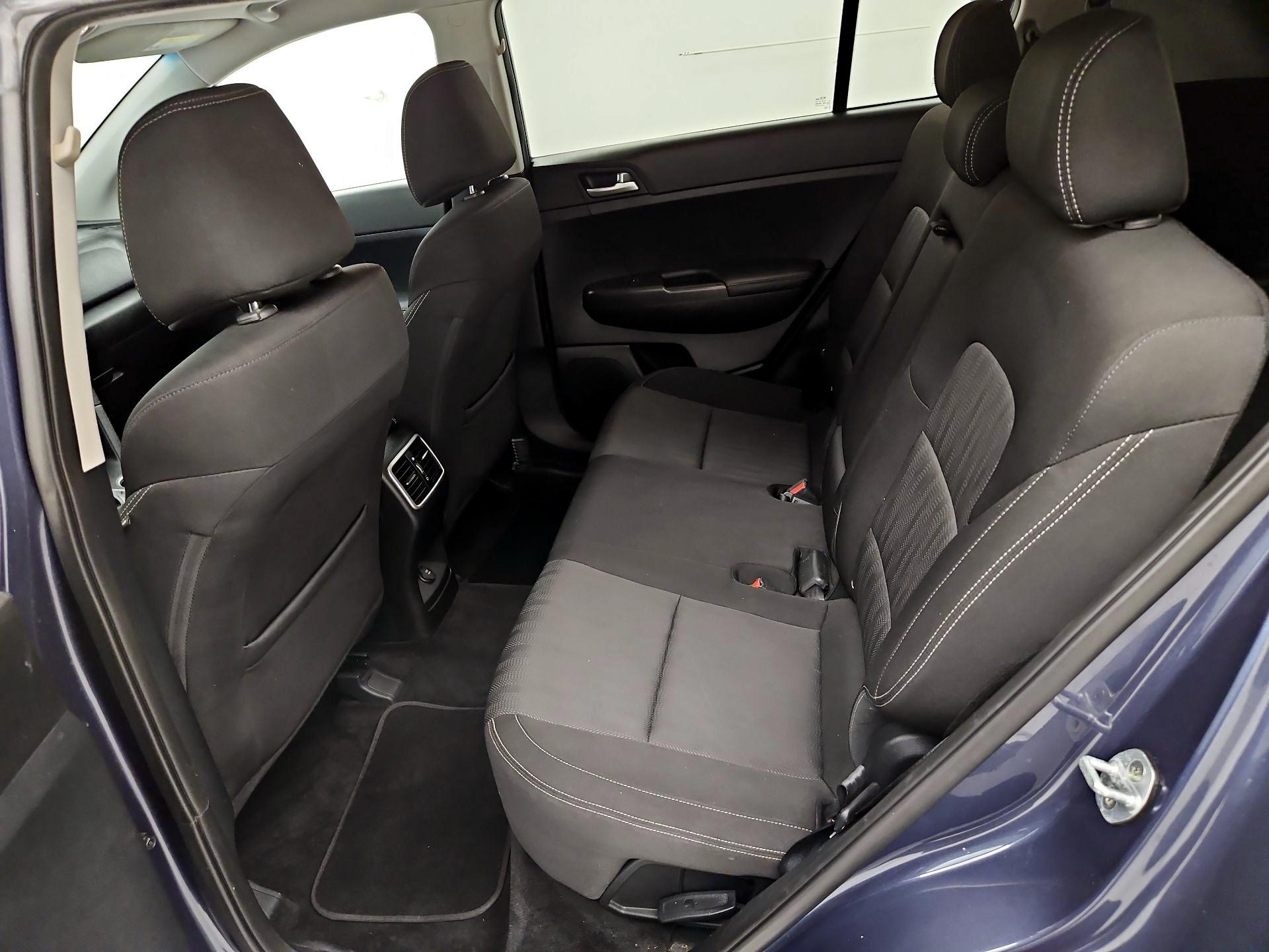 Thumbnail: 2017 Kia Sportage - 19