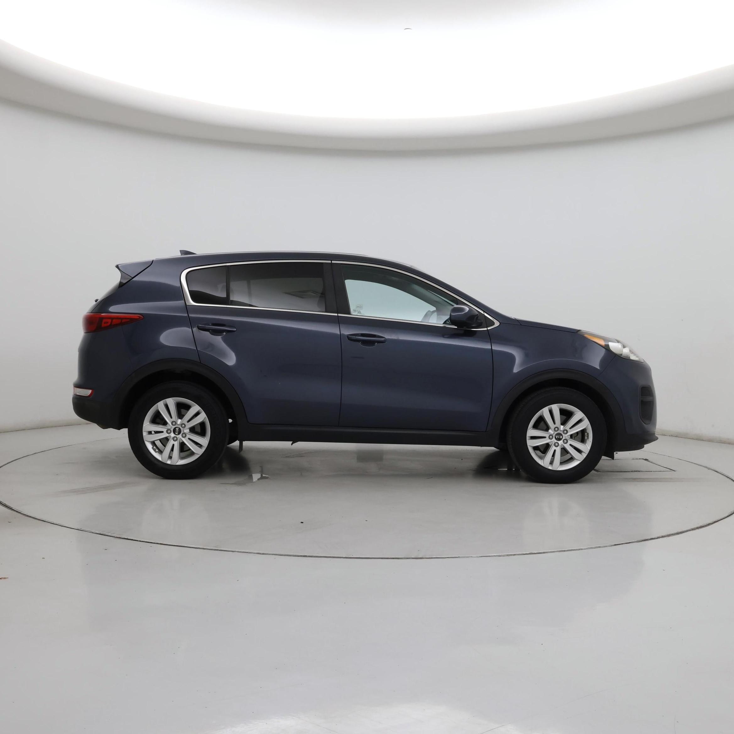 Thumbnail: 2017 Kia Sportage - 7